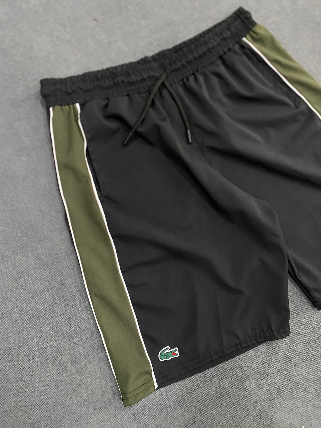BERMUDA SHORT TACTEL LCST - PRETO
