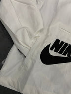 CORTA VENTO NK WINDRUNNER - BRANCO