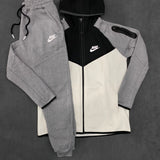 CONJUNTO NK TECH FLECEE - PRETO/BRANCO