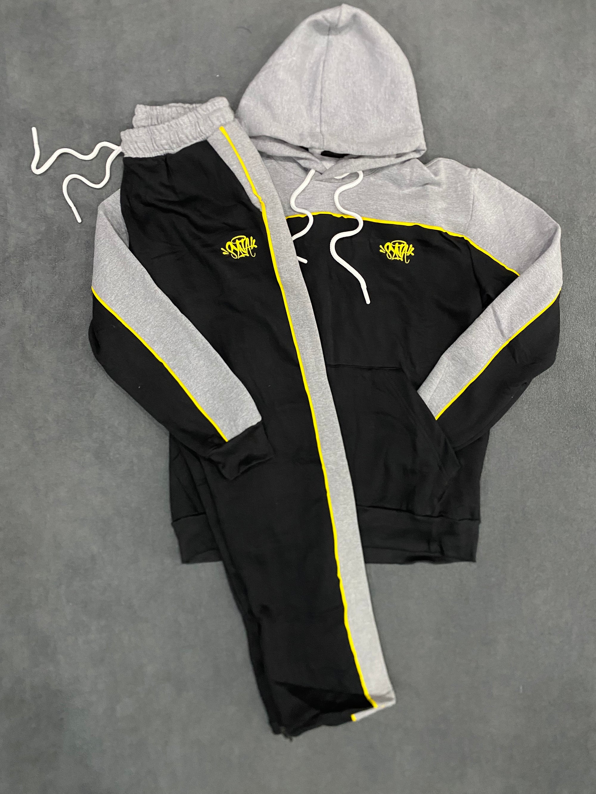 CONJUNTO SYNA WORLD - PRETO/CINZA