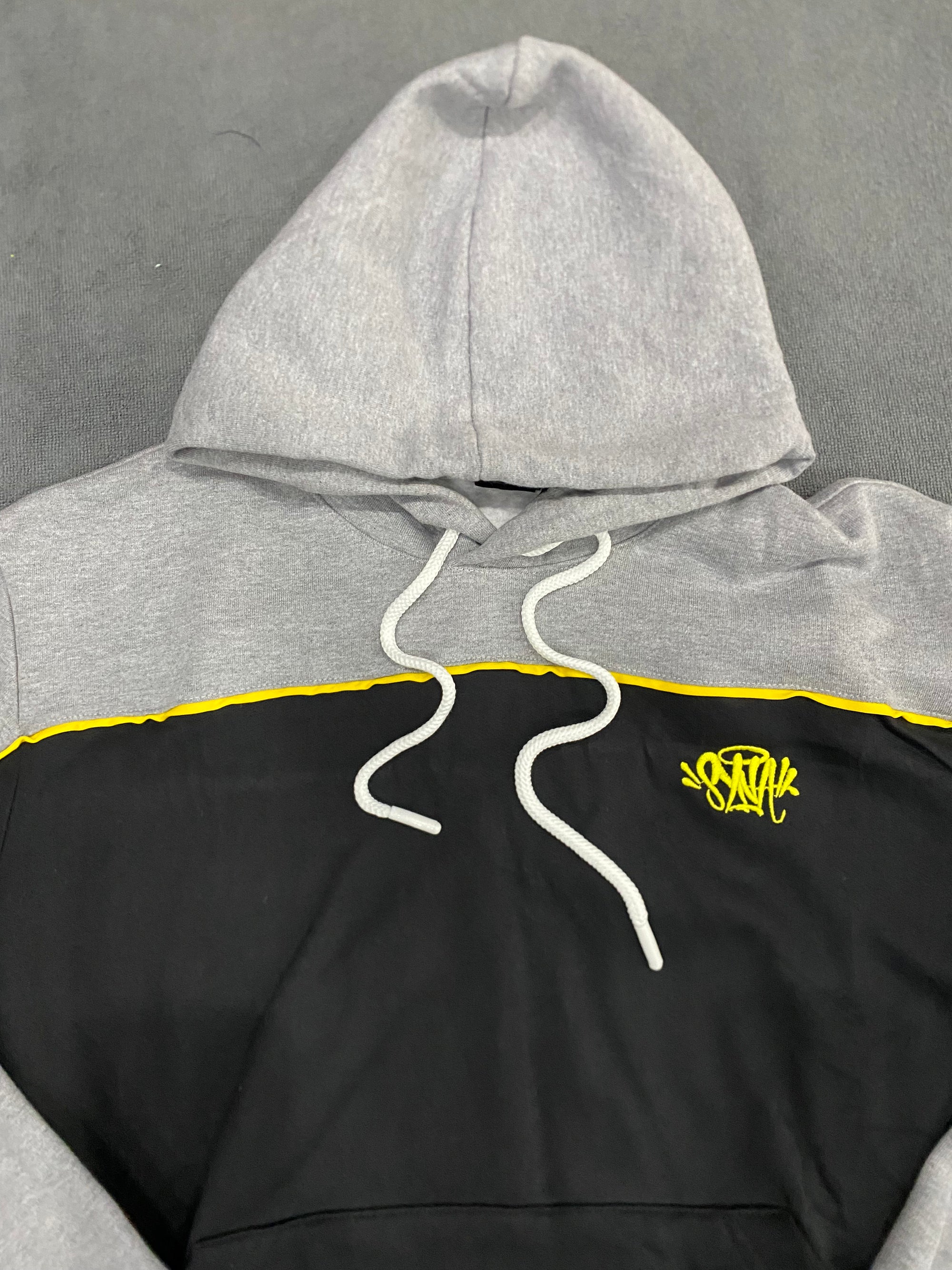 CONJUNTO SYNA WORLD - PRETO/CINZA
