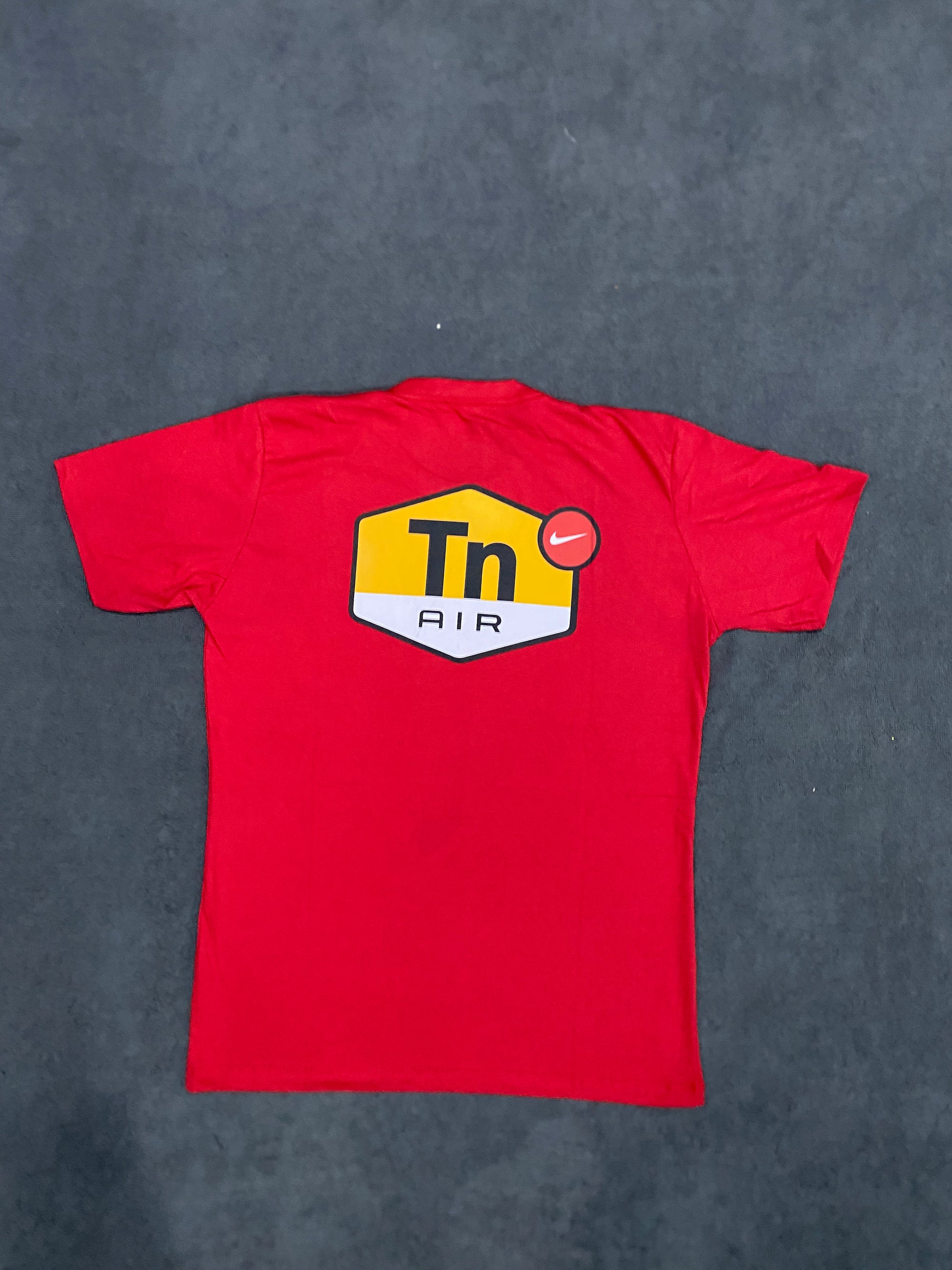 CAMISETA NK LOGO TN - VERMELHA