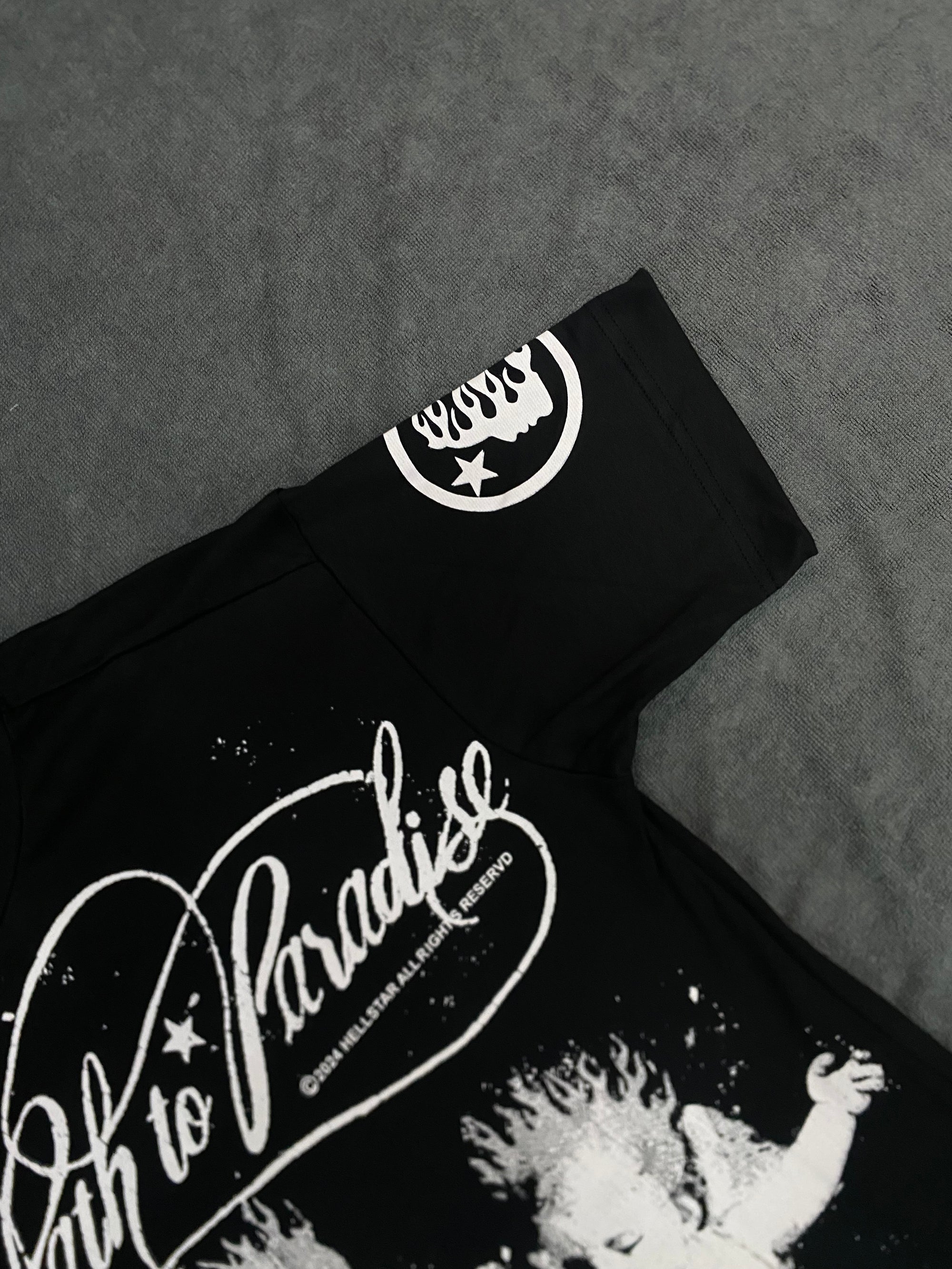 CAMISETA OVERSIZED TREE ANGELS - PRETA