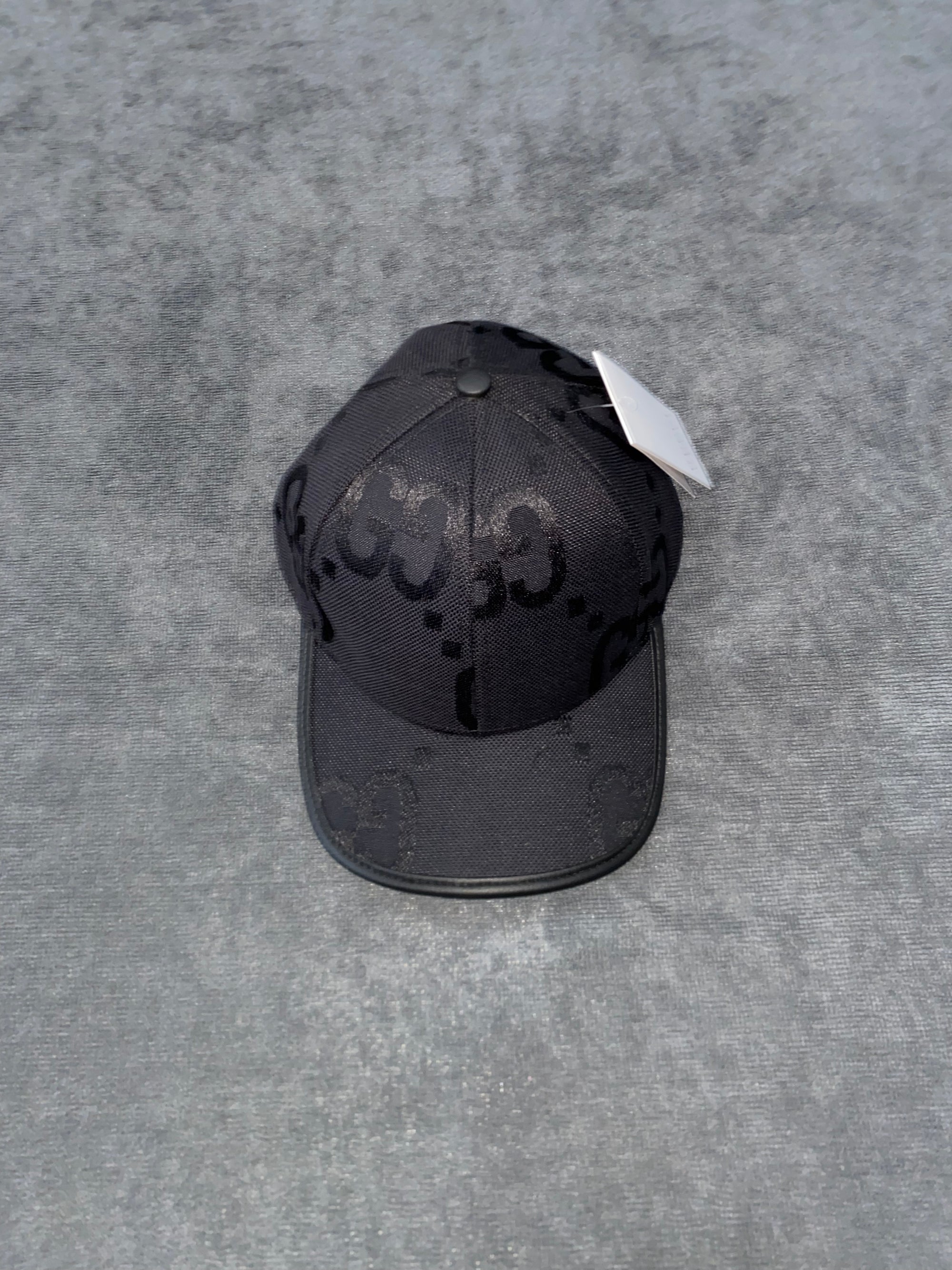 BONÉ GUCCI ALL BLACK