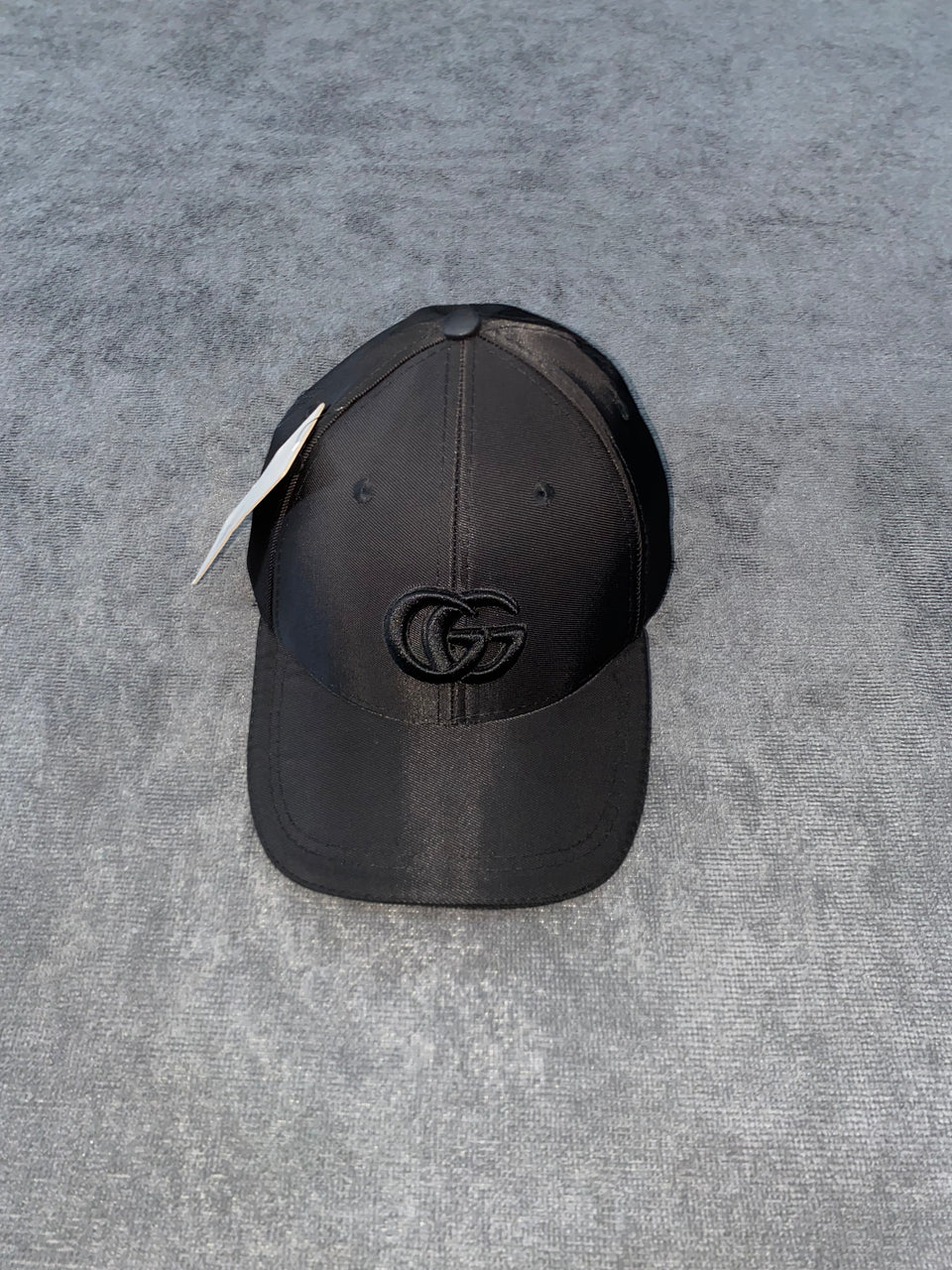 BONÉ GUCCI LOGO - PRETO