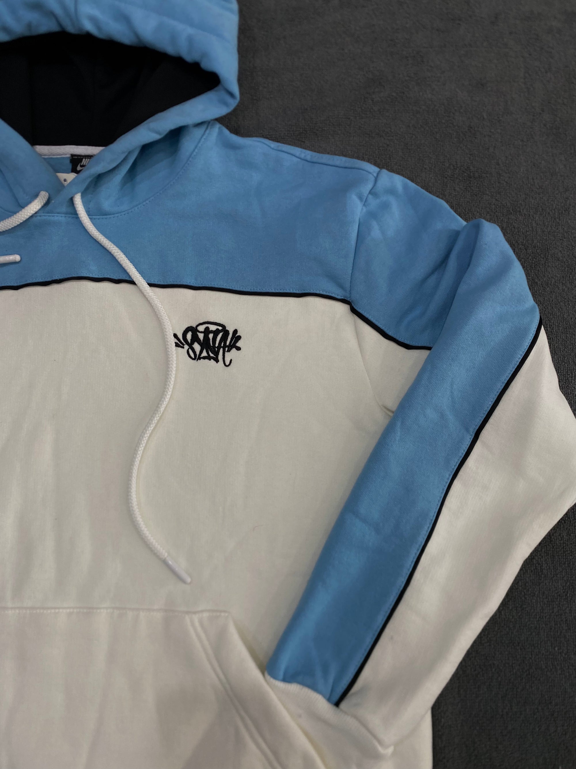 CONJUNTO SYNA WORLD - AZUL/BRANCO