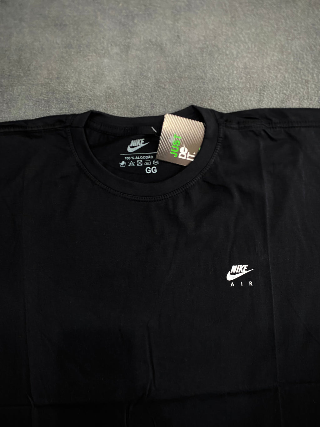 CAMISETA NK AIR - PRETA