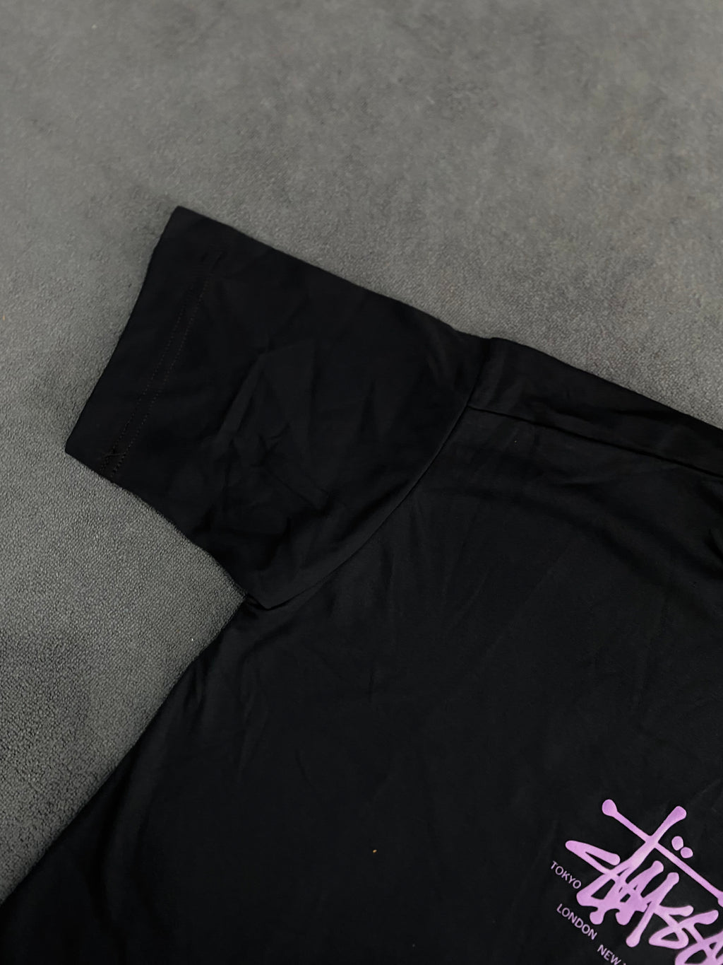 CAMISETA OVERSIZED STUFYY - PRETA