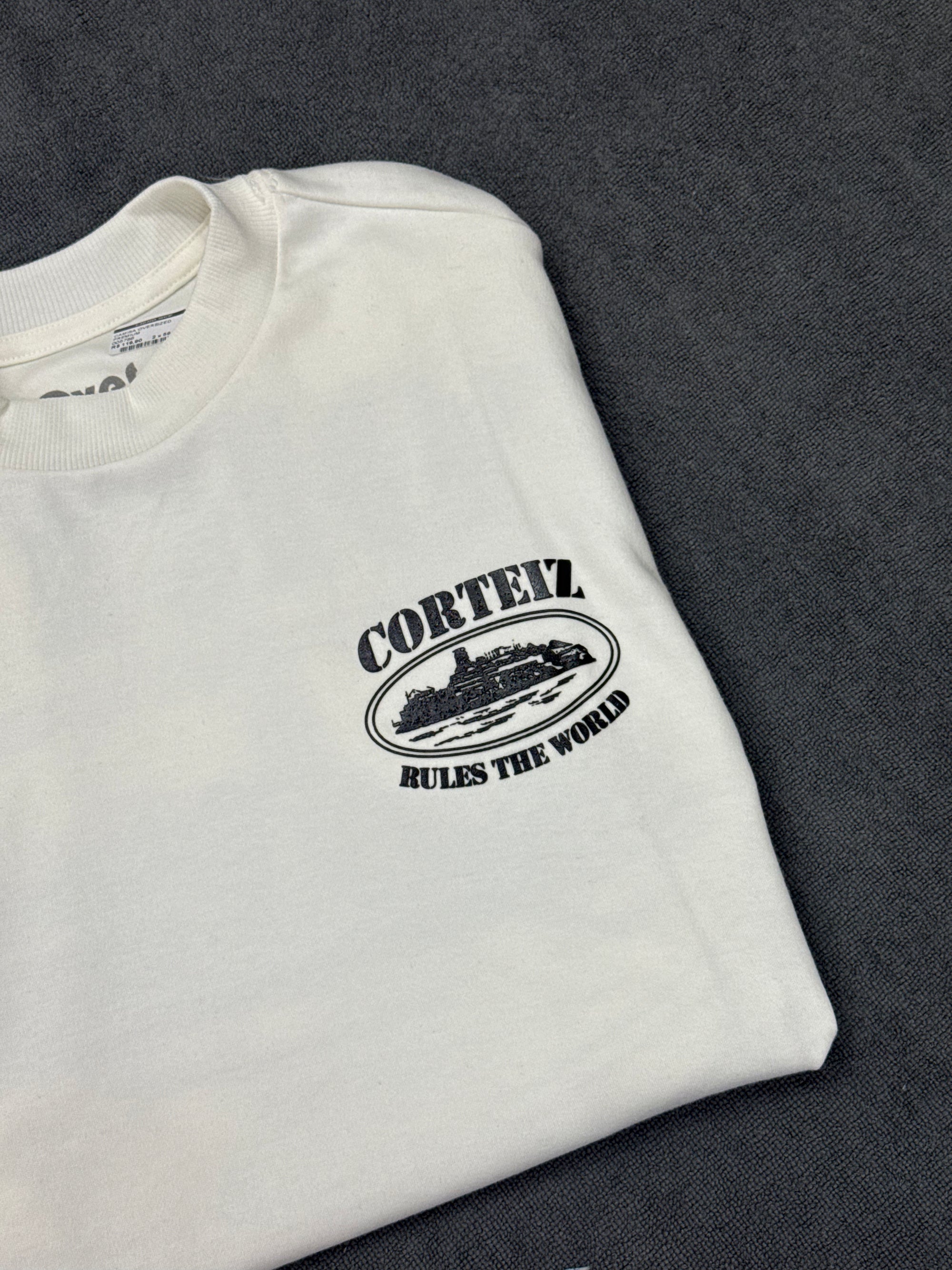 CAMISETA OVERSIZED CORTEIZ RULES THE WORLD