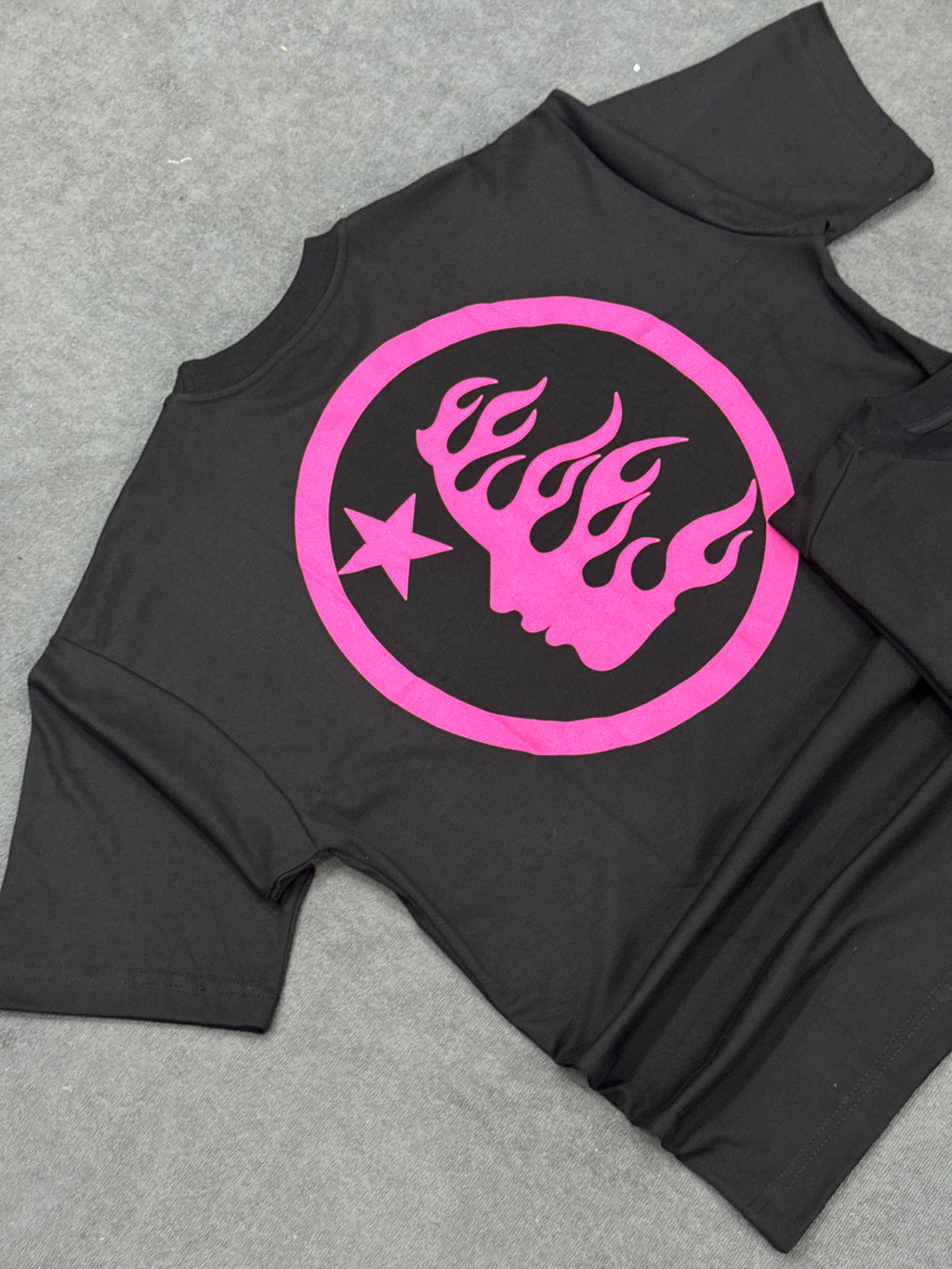 CAMISETA OVERSIZED HELL STAR - PRETA