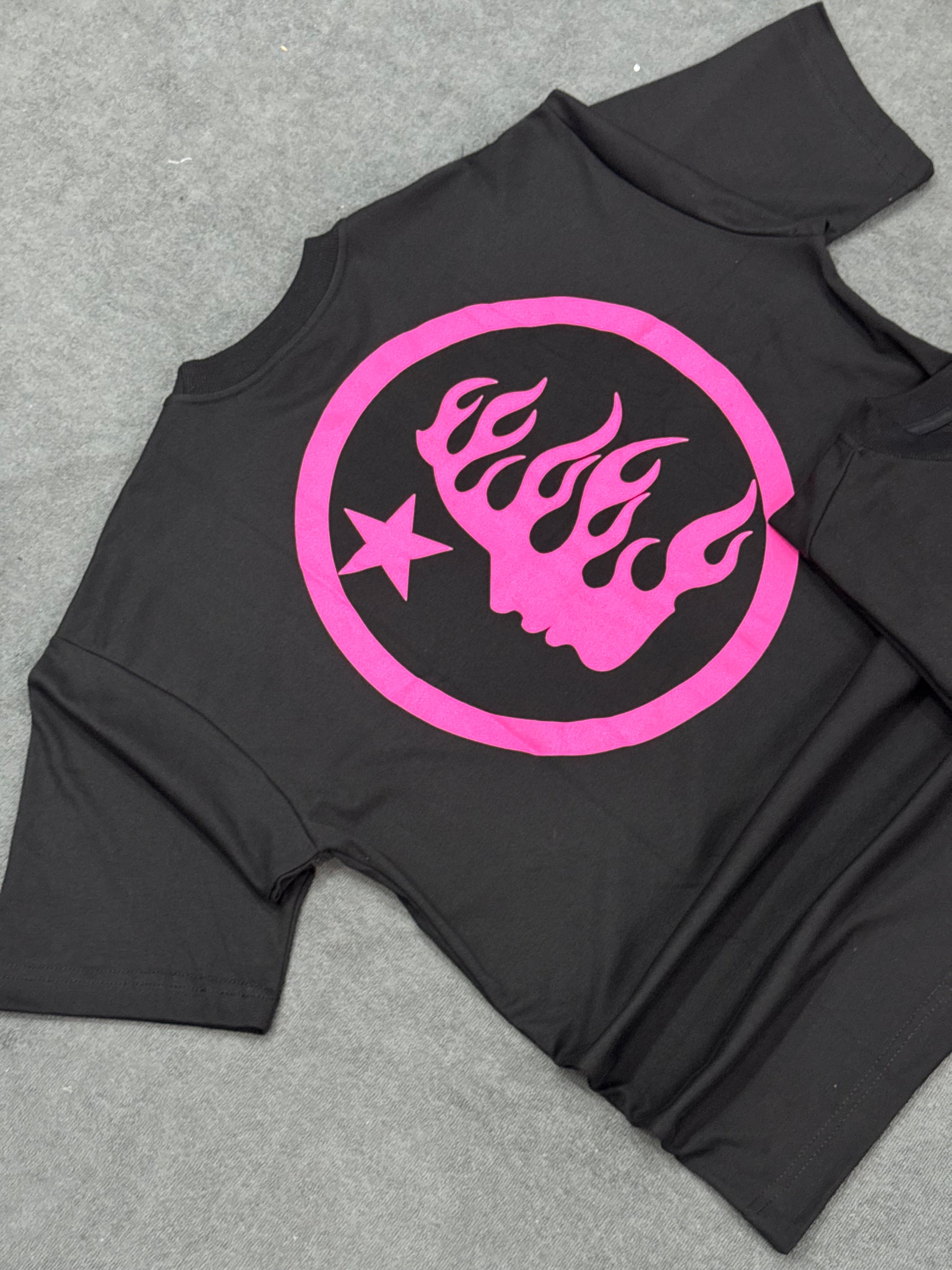 CAMISETA OVERSIZED HELL STAR - PRETA