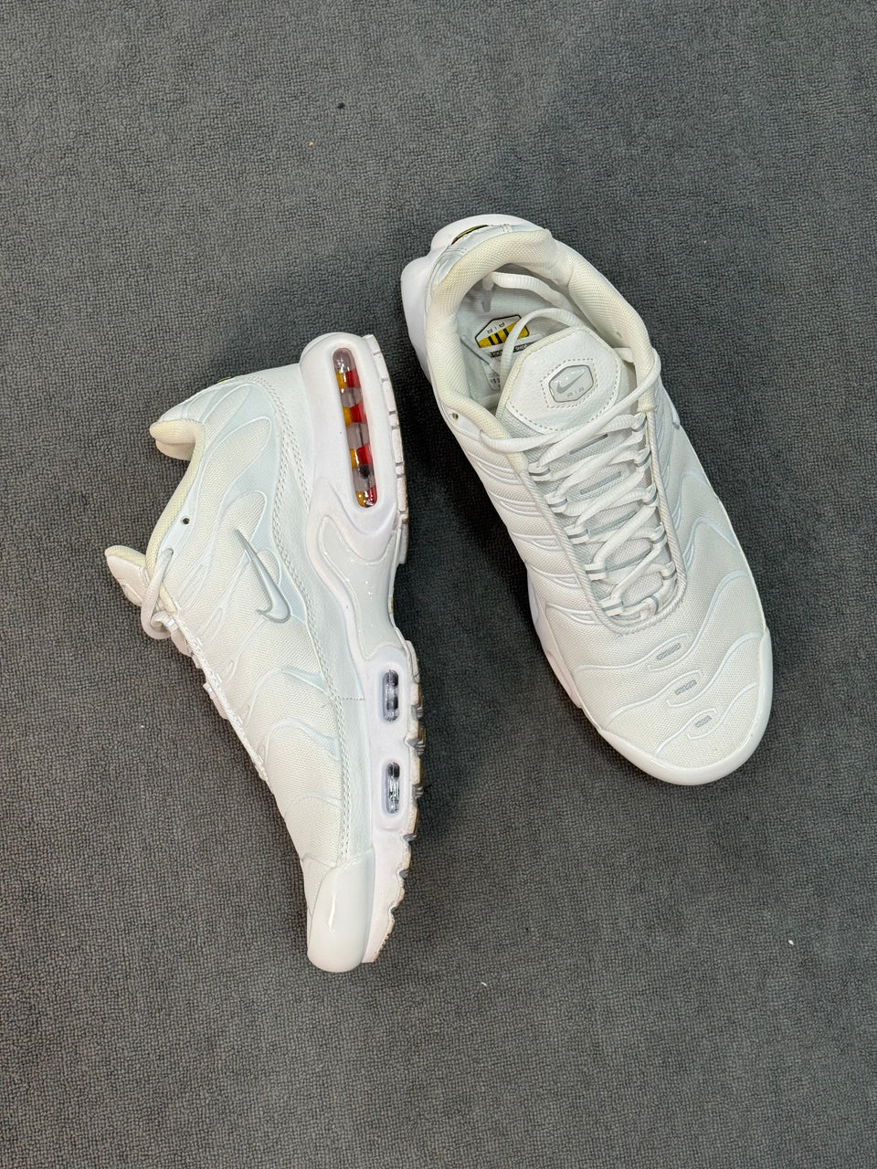 TÊNIS NK AIR MAX TN - BRANCO
