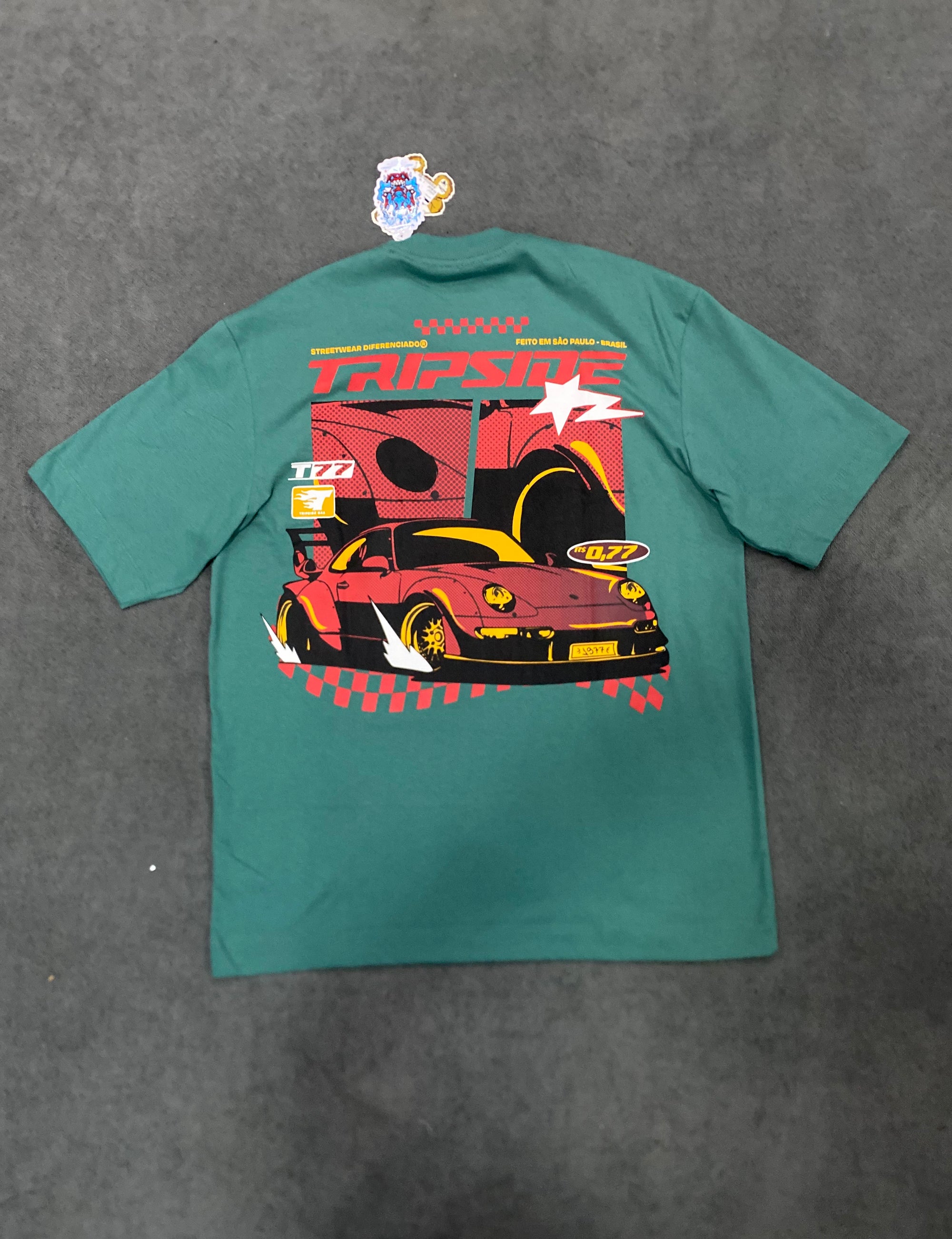 CAMISETA OVERSIZED TRIP SIDE - VERDE