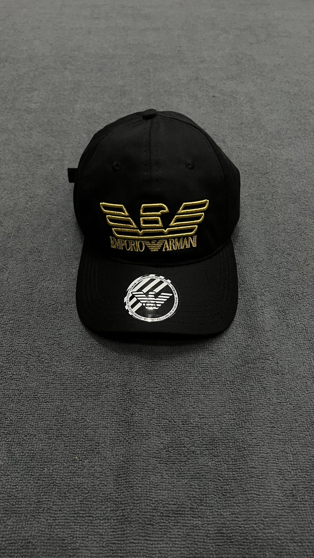 BONÉ ARMANI - PRETO