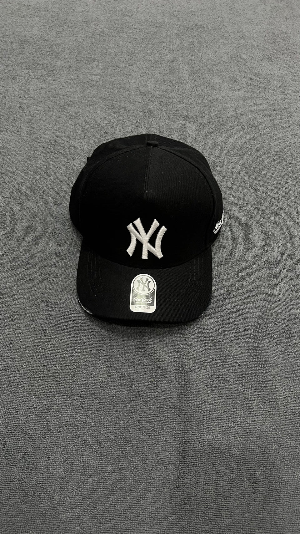 BONÉ NEY ERA NY - PRETO