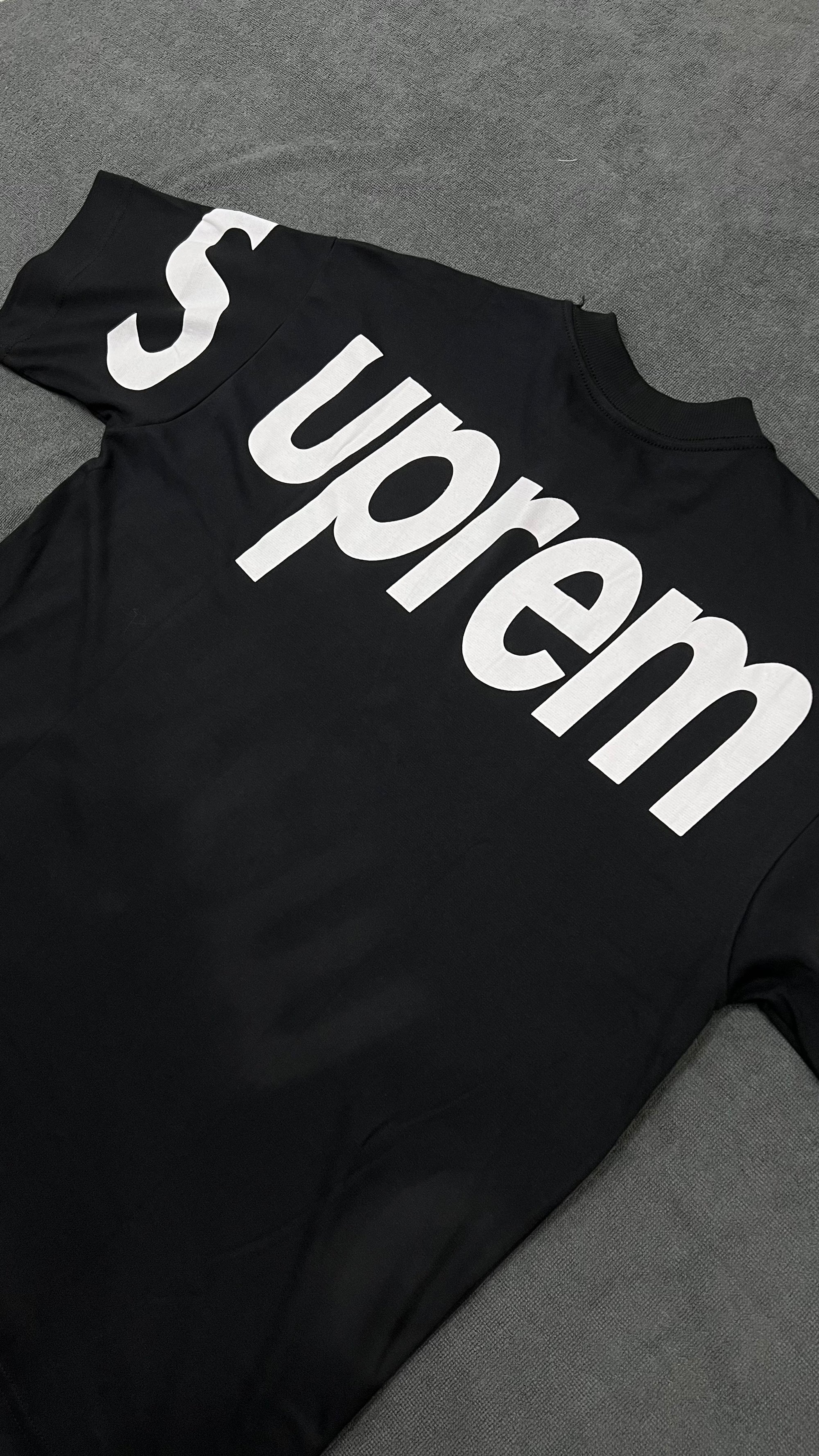 CAMISETA OVERSIZED SUP LOGO - PRETA