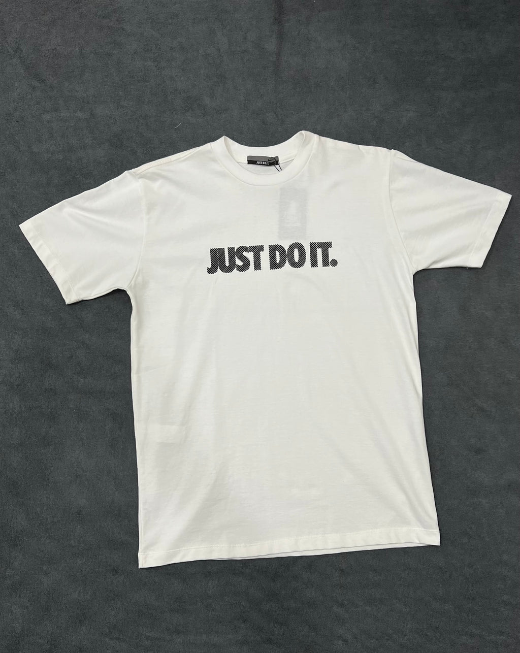 CAMISETA OVERSIZED NK JUST DO IT - BRANCA