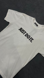 CAMISETA OVERSIZED NK JUST DO IT - BRANCA