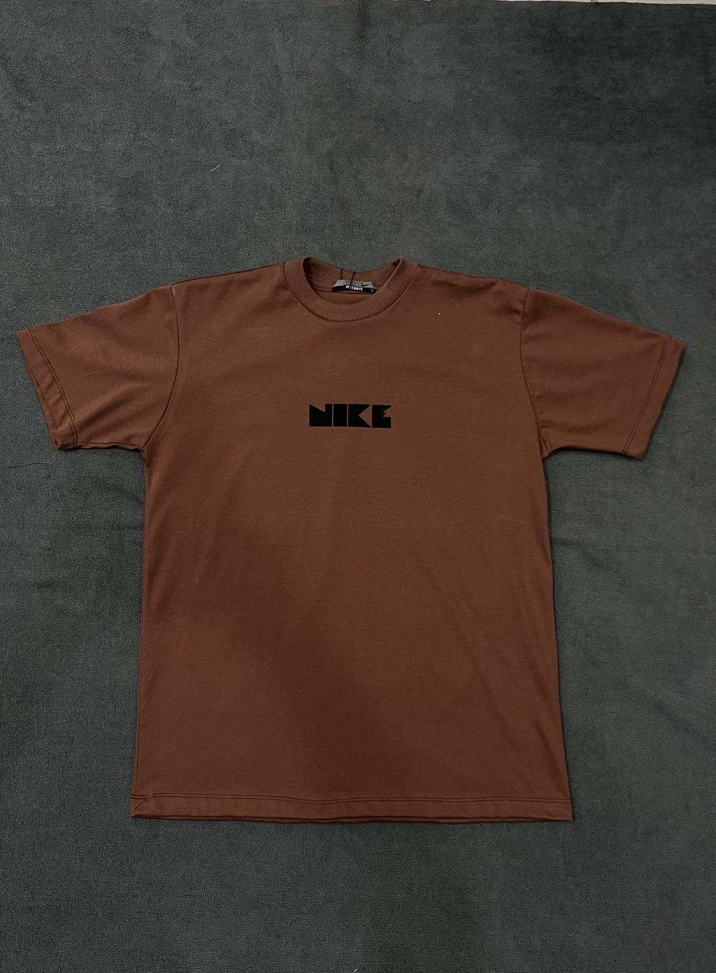 CAMISETA OVERSIZED NK LOGO - MARROM