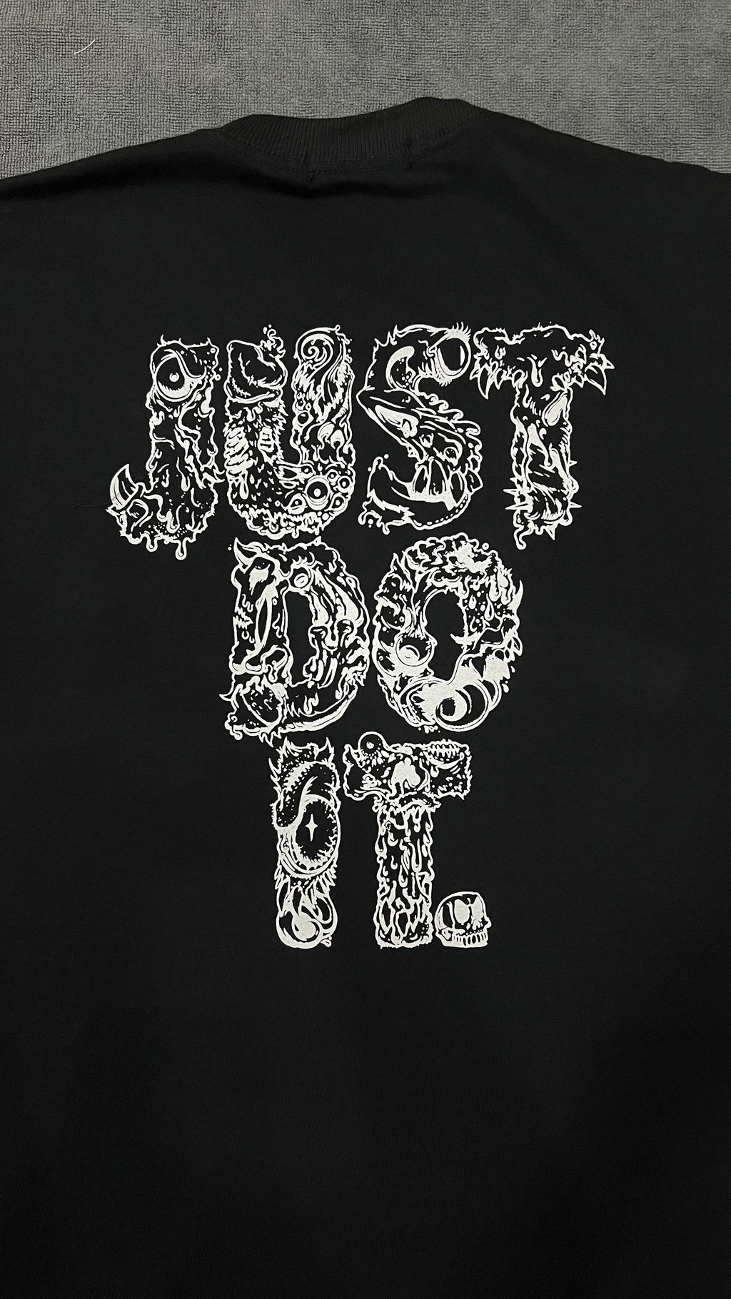 CAMISETA OVERSIZED NK JUST DO IT - PRETA