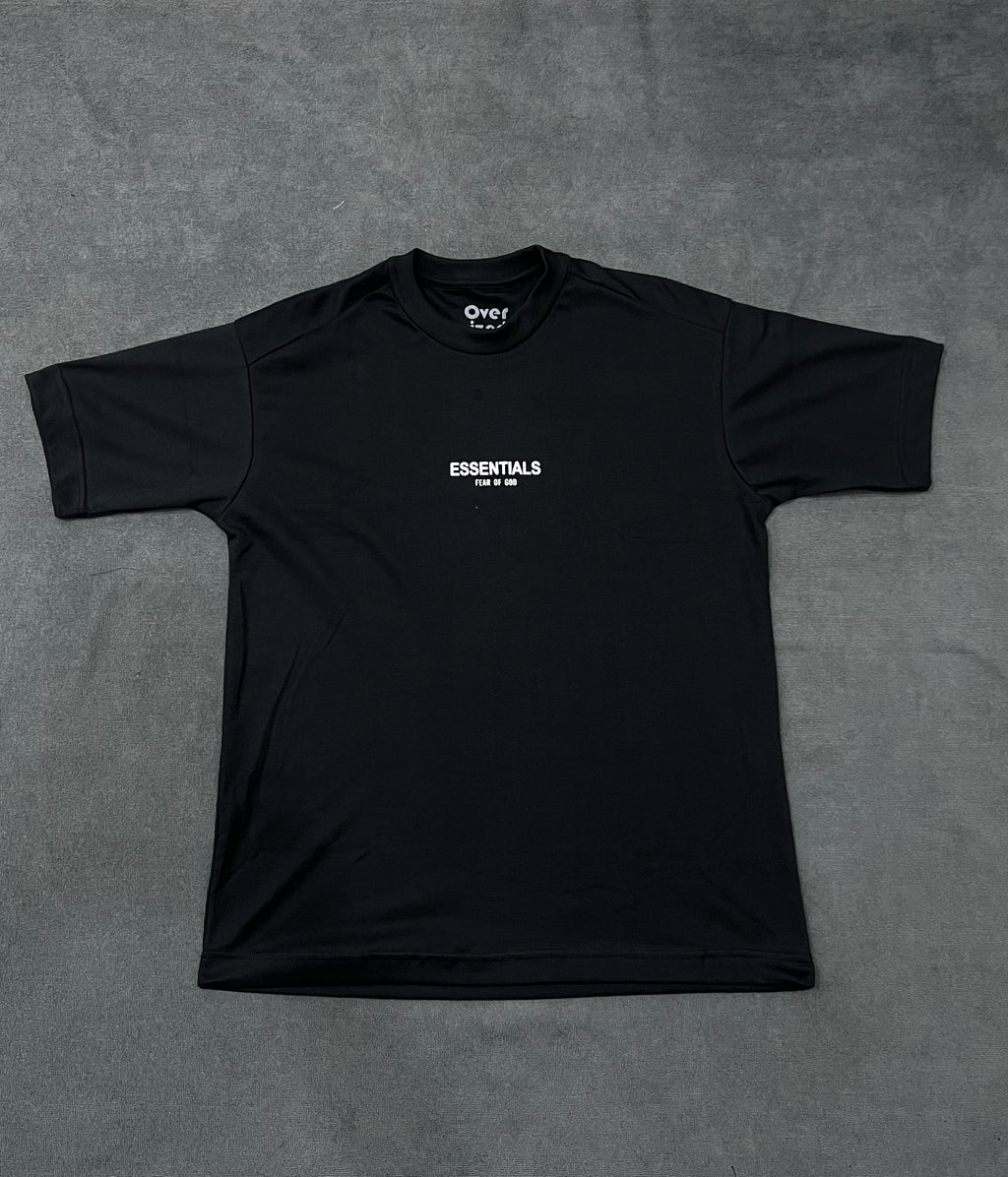 CAMISETA OVERSIZED ESSENTIALS - PRETA