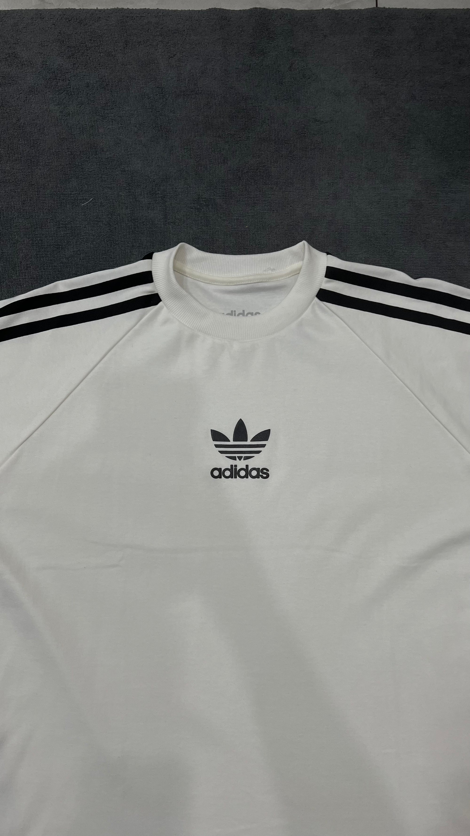 CAMISETA OVERSIZED ADD LOGO - BRANCA