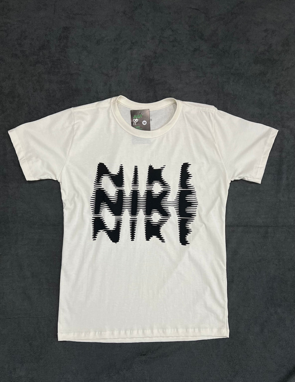 CAMISETA NK - BRANCA