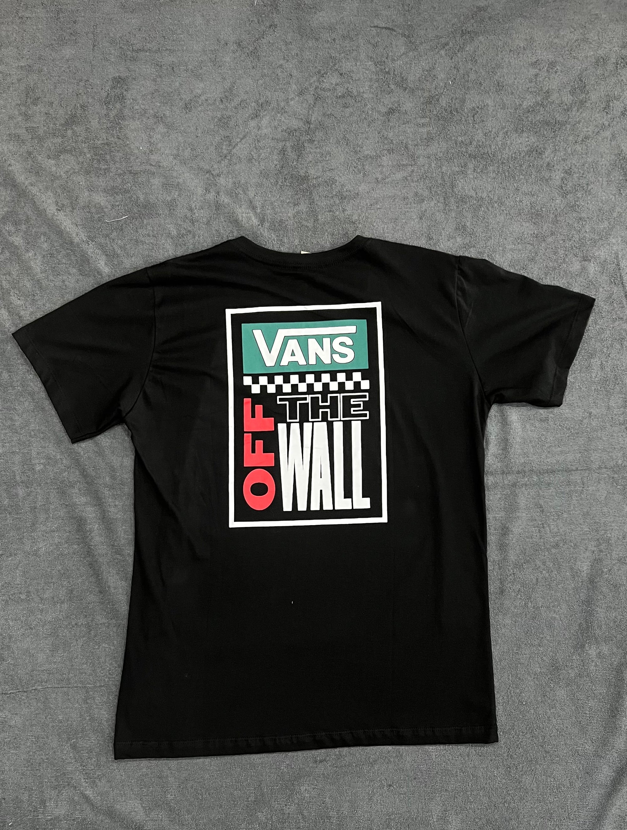 CAMISETA OVERSIZED VANS THE WALL - PRETA