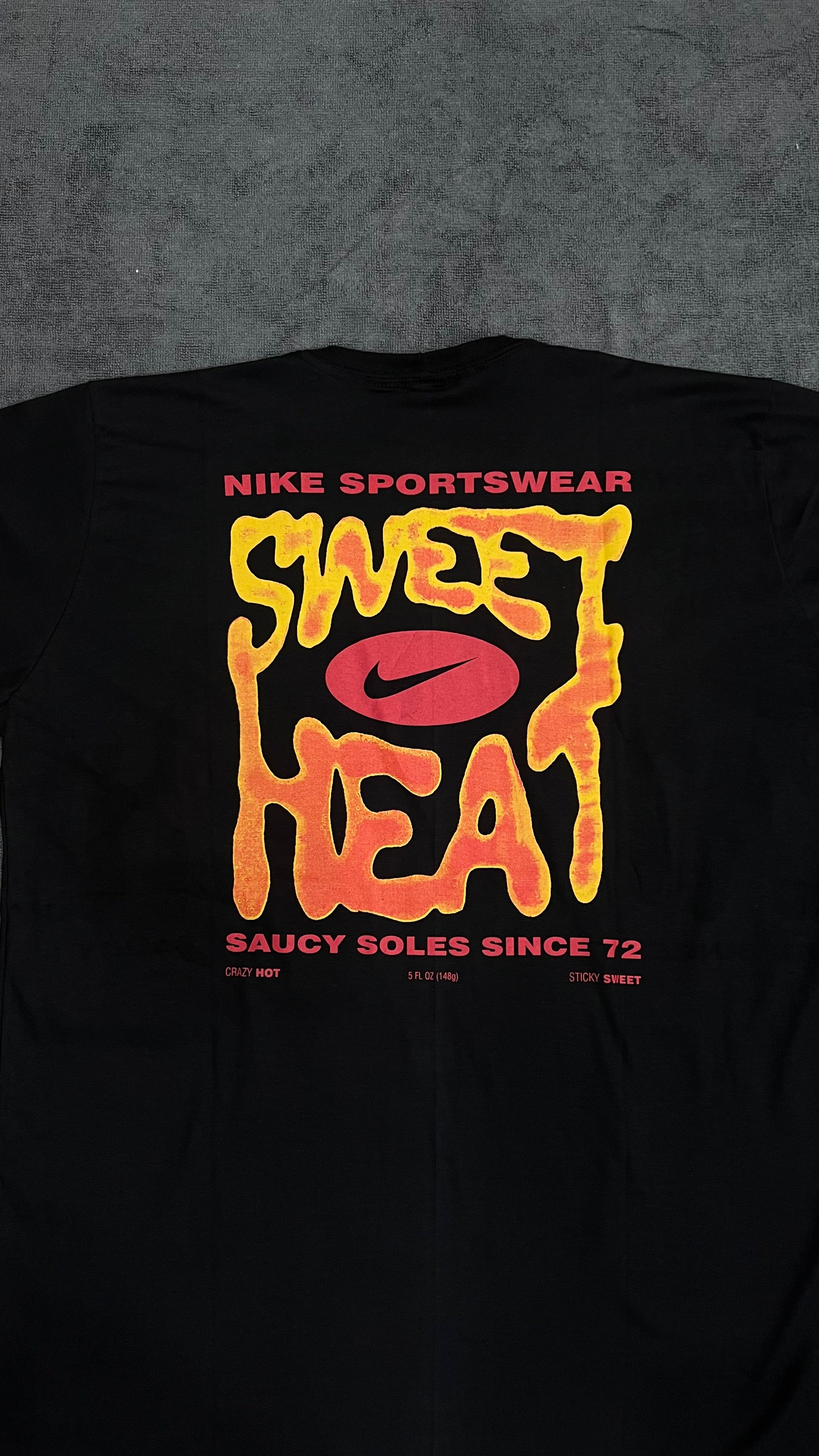 CAMISETA OVERSIZED NK SWEET - PRETA