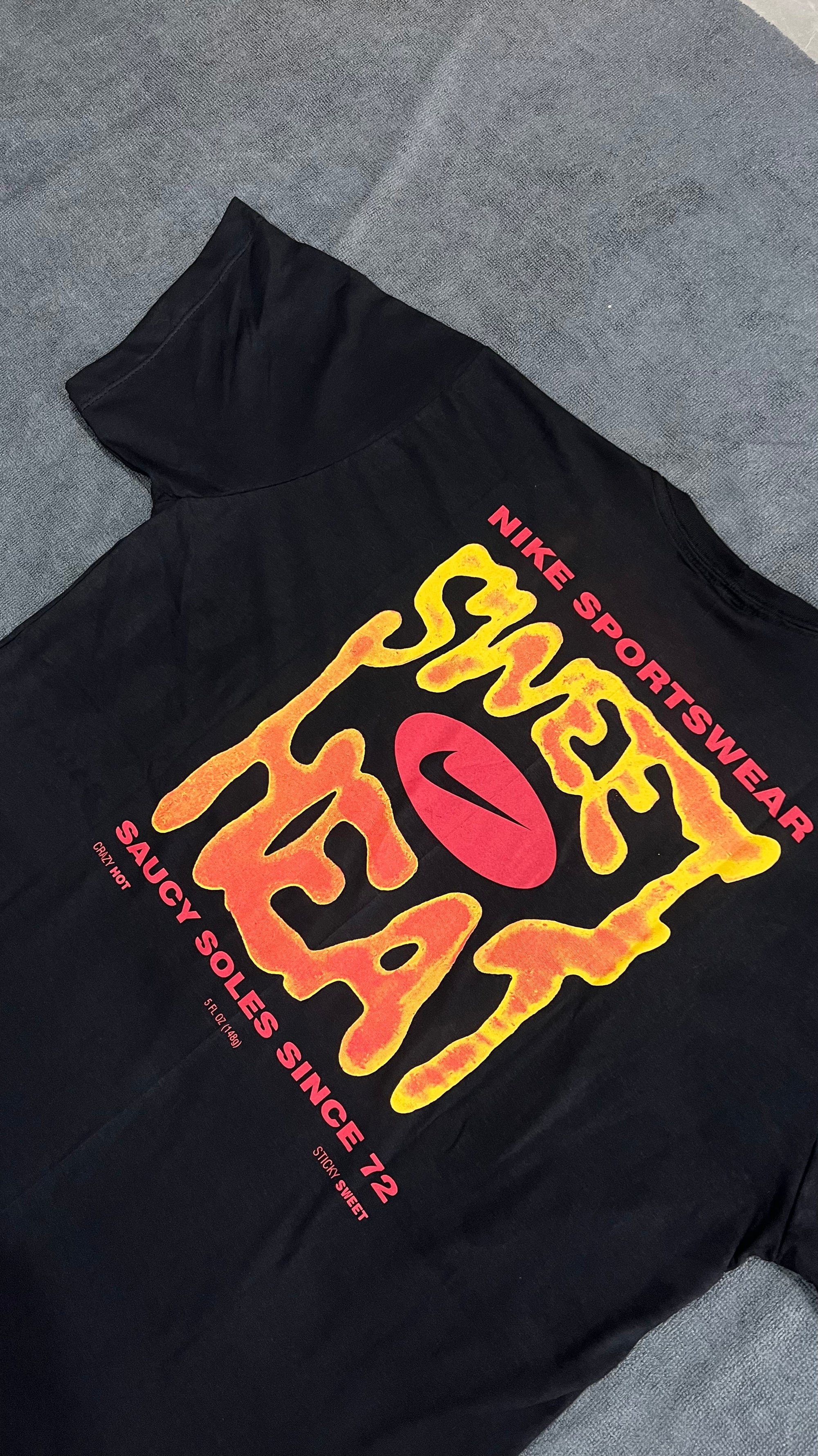 CAMISETA OVERSIZED NK SWEET - PRETA