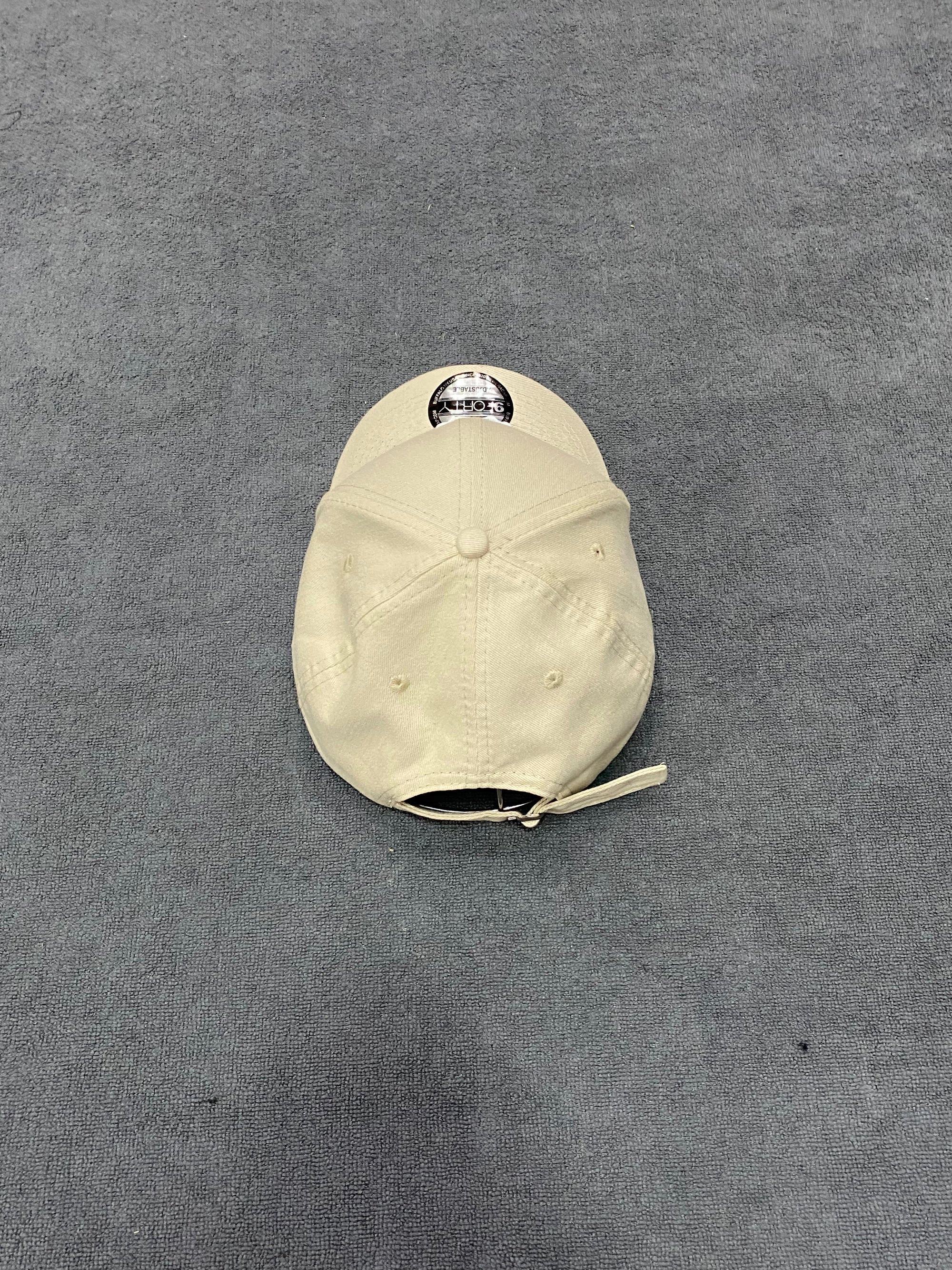 BONÉ NEY ERA - BEGE