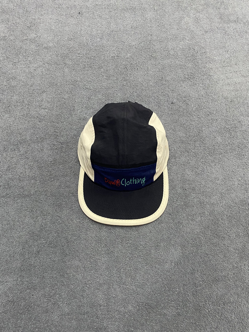 BONÉ BAW FIVE PANEL - PRETO/BEGE