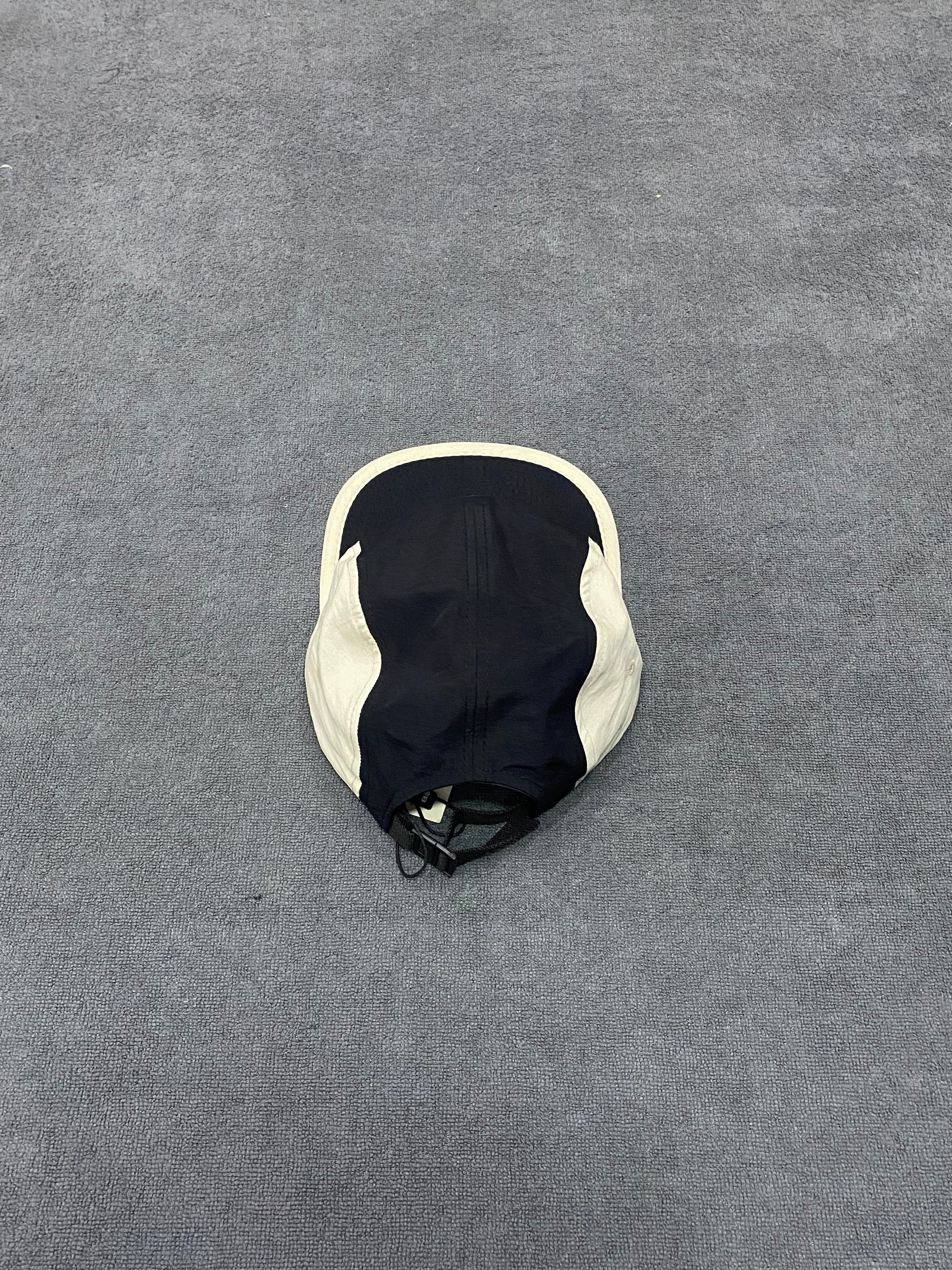 BONÉ BAW FIVE PANEL - PRETO/BEGE