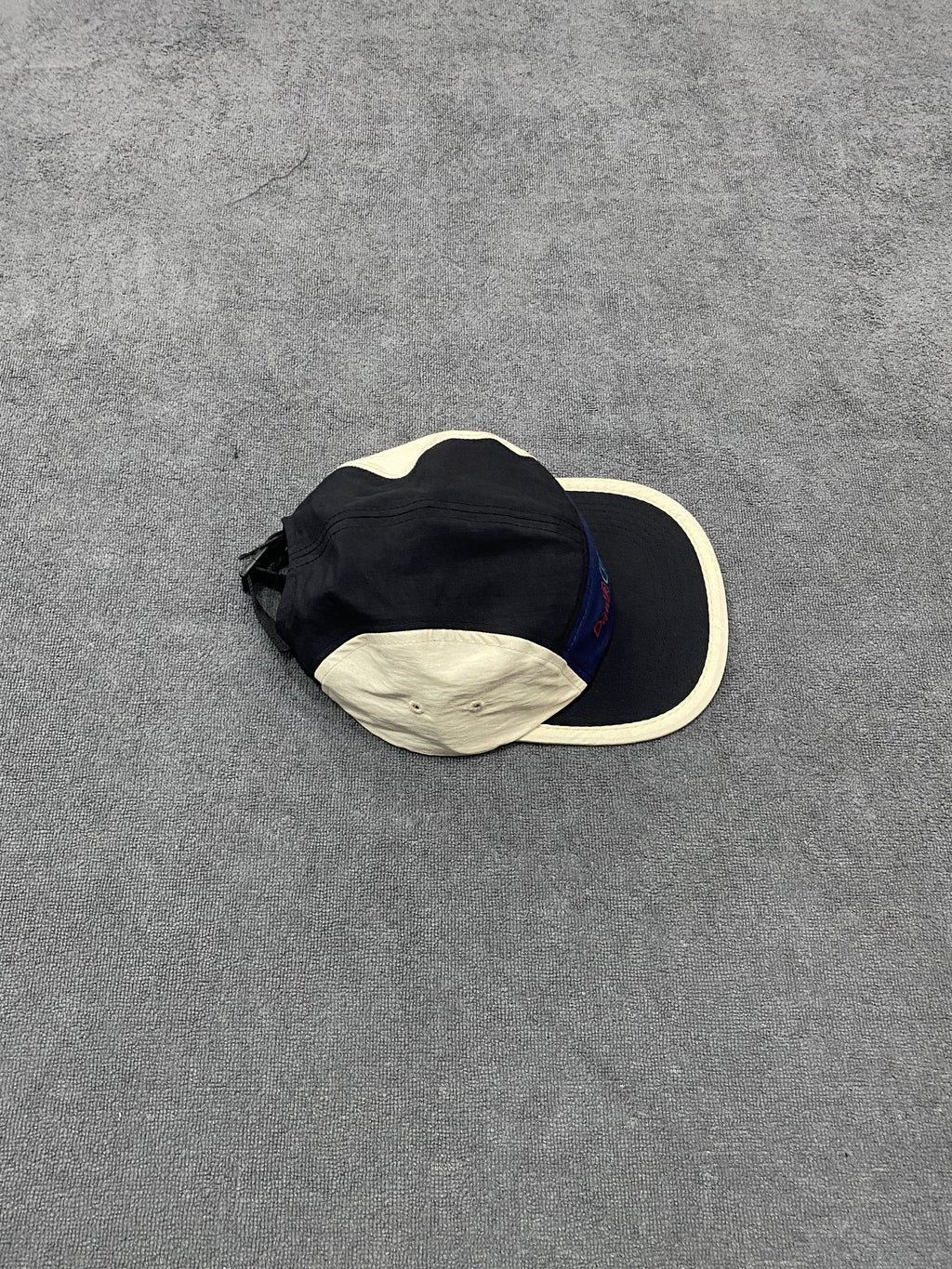 BONÉ BAW FIVE PANEL - PRETO/BEGE