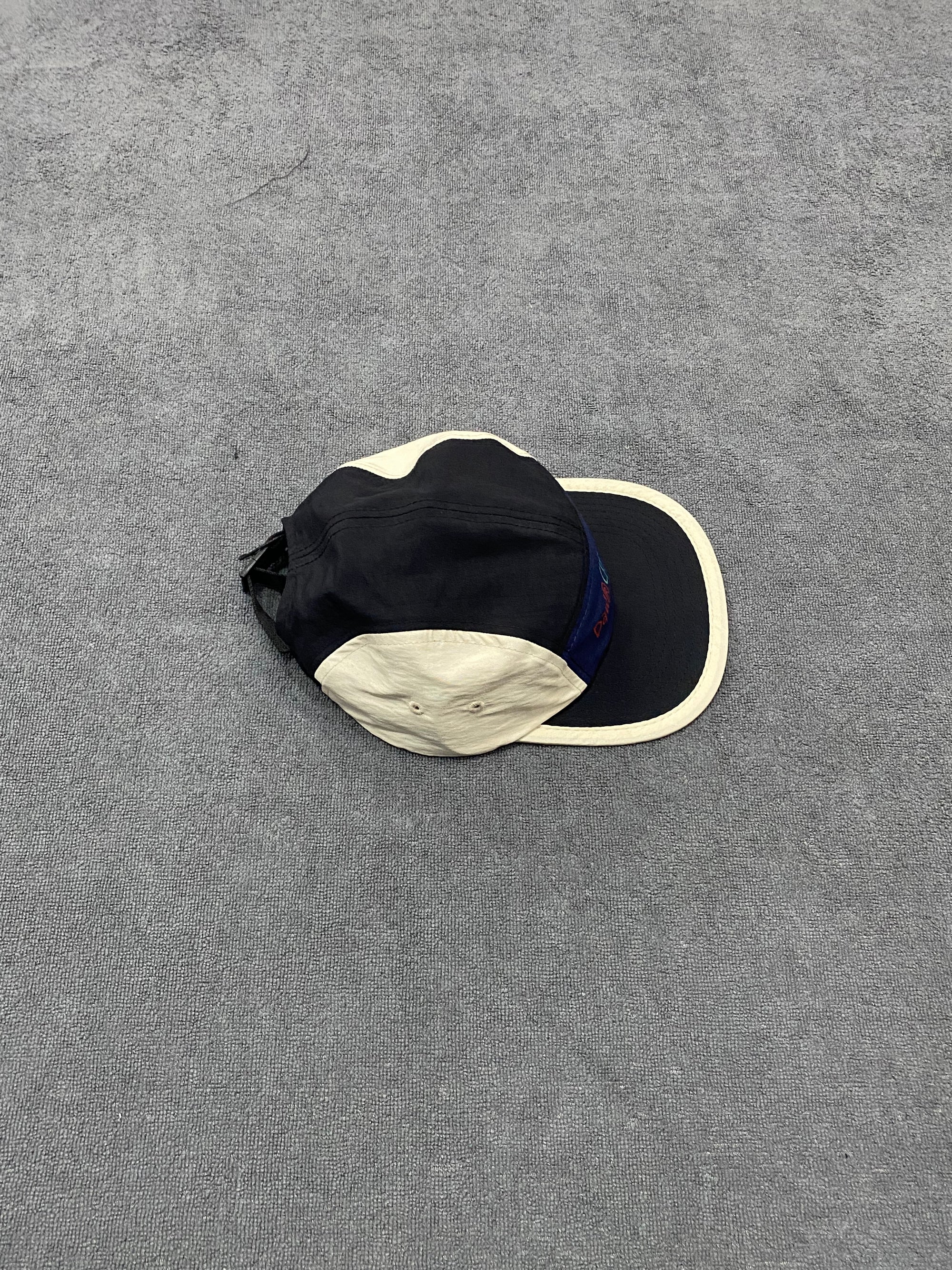 BONÉ BAW FIVE PANEL - PRETO/BEGE