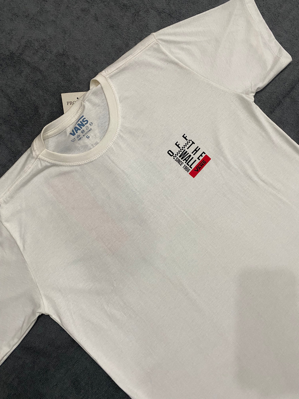 CAMISETA VANS THE WALL - OFF WHITE