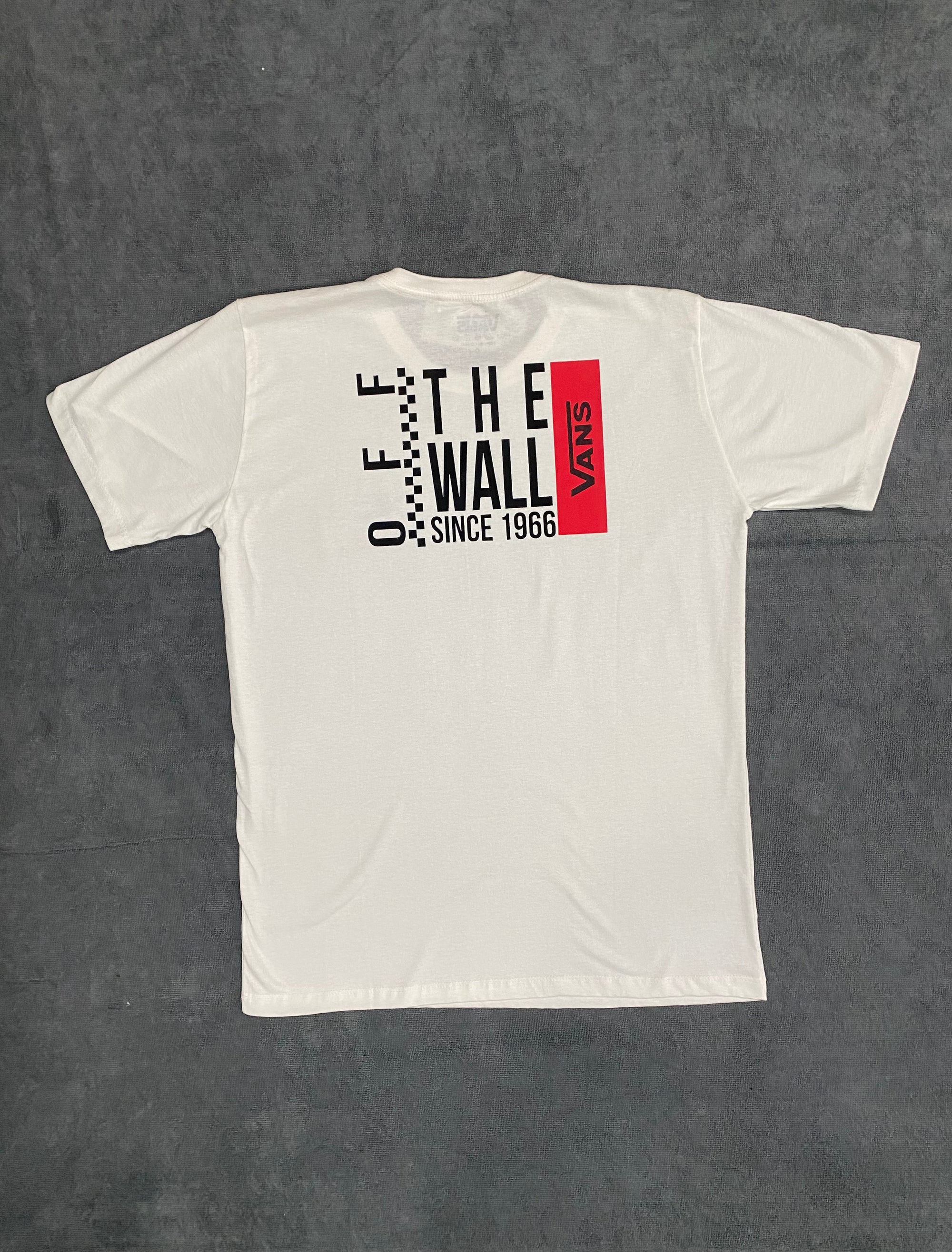CAMISETA VANS THE WALL - OFF WHITE