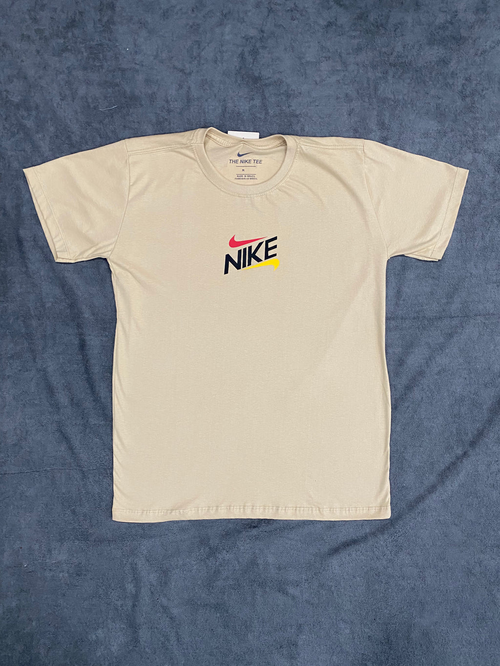 CAMISETAS NK LOGOS - BEGE