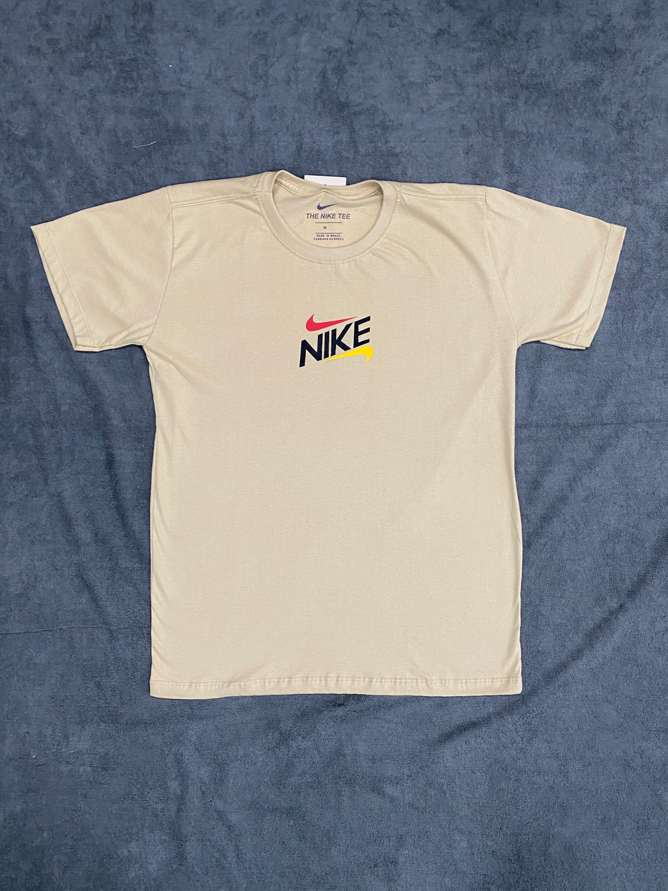 CAMISETAS NK LOGOS - BEGE