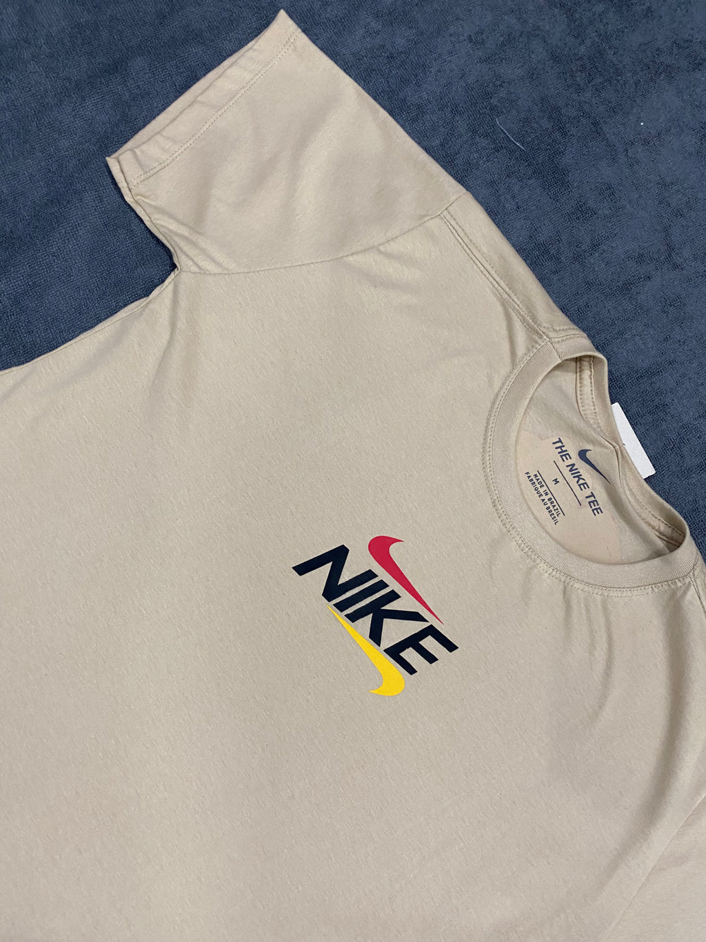 CAMISETAS NK LOGOS - BEGE