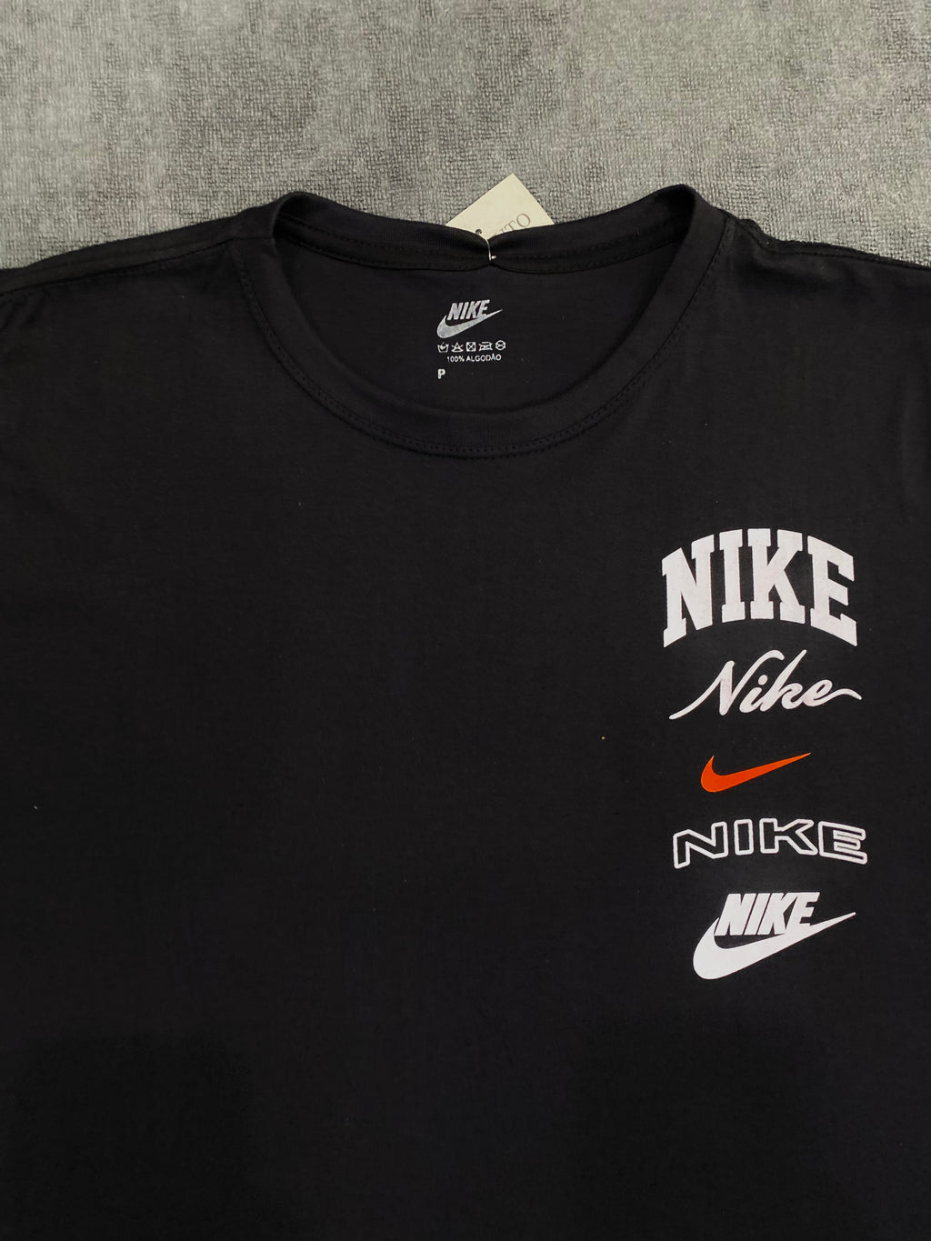 CAMISETA NK FIVE LOGO - PRETA