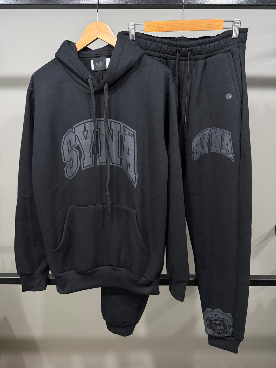 Conjunto Moletom Syna - Preto/Cinza