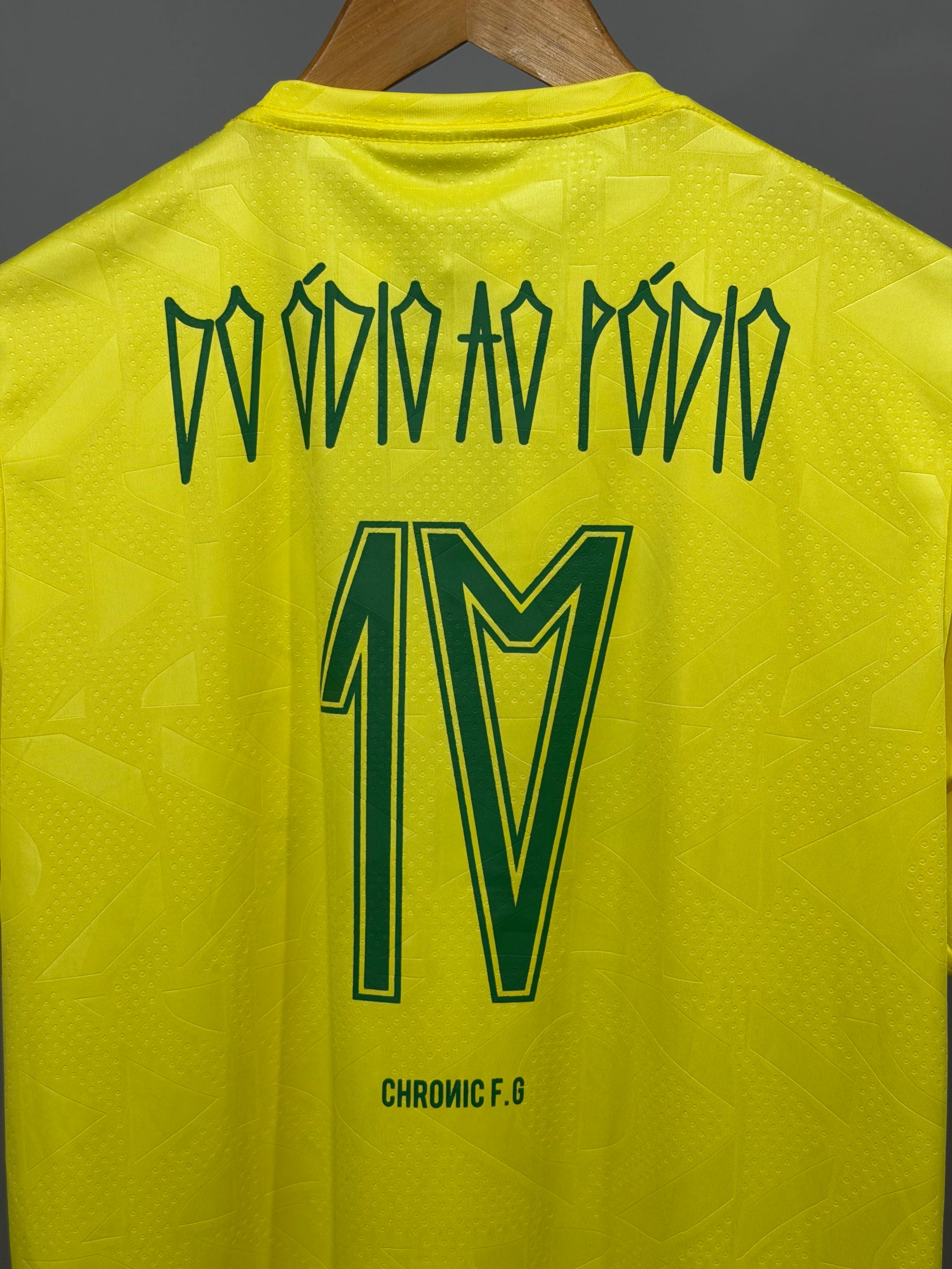 Camisa Chronic regular Brasil - Amarela