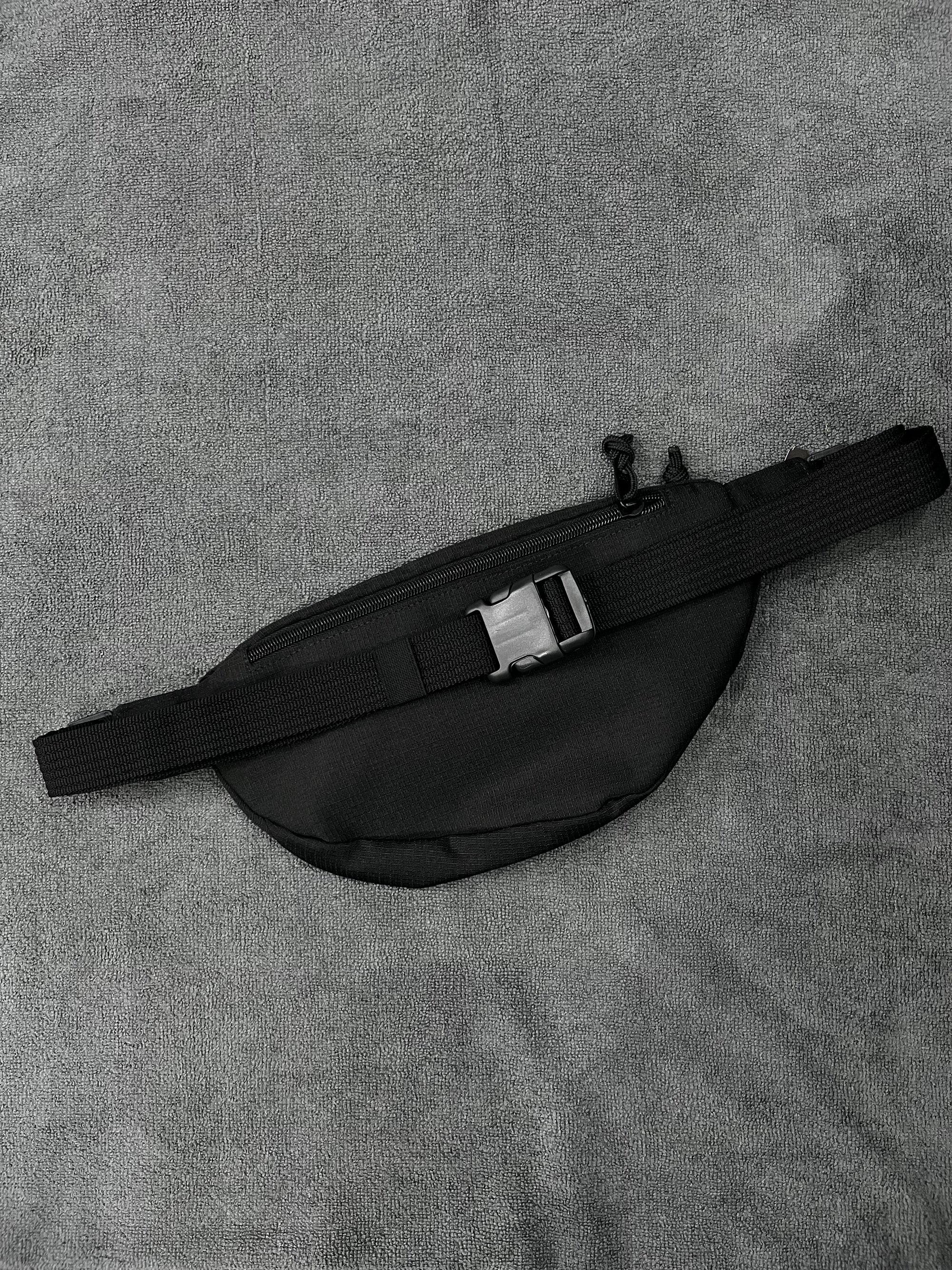 SHOULDER BAG CHRONIC LOGO - PRETA