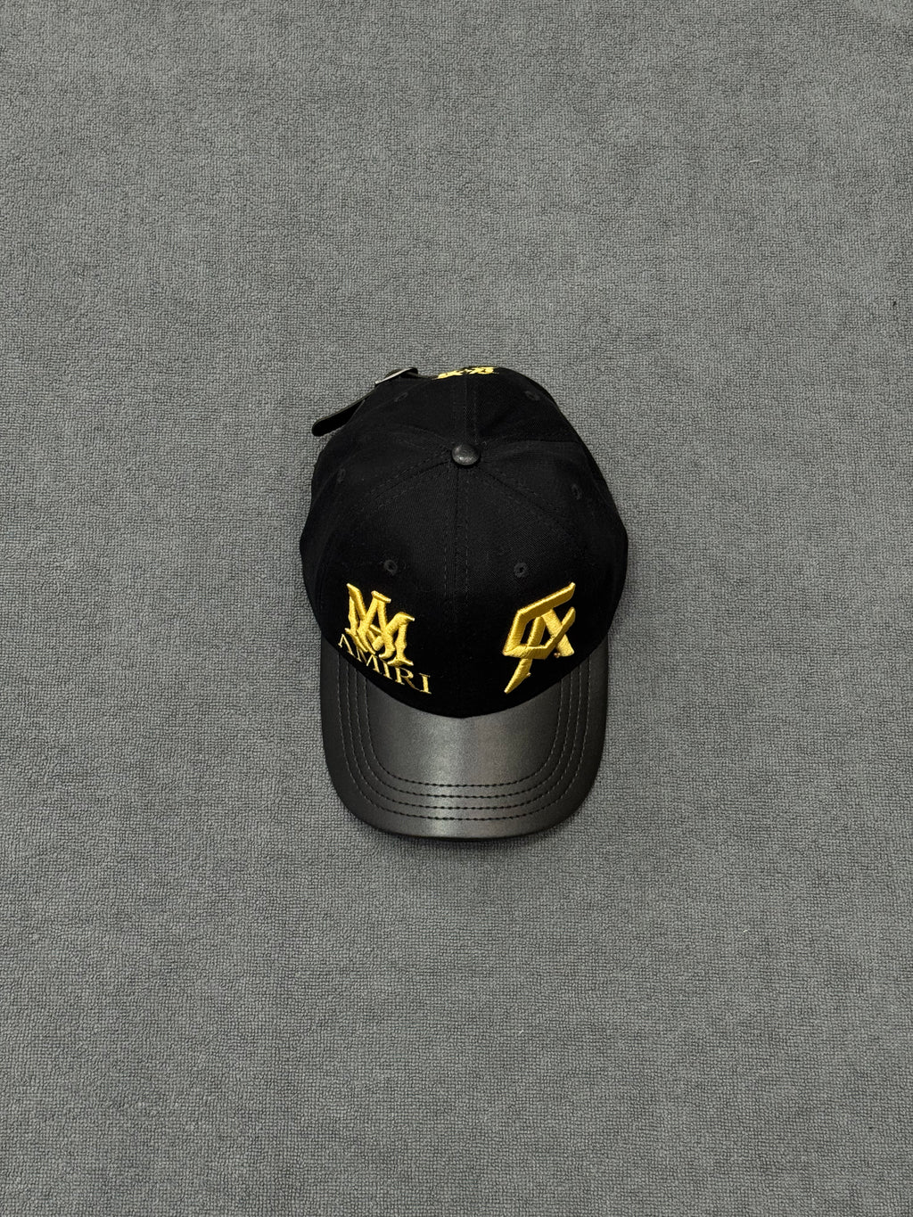 BONÉ AMR - PRETO/AMARELO