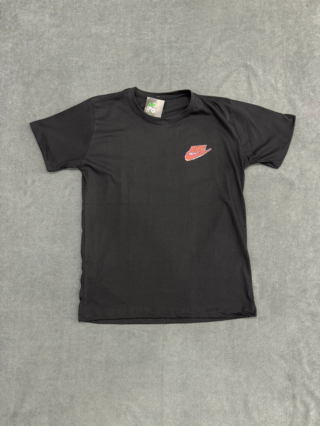 CAMISETA NK BASKET - PRETA