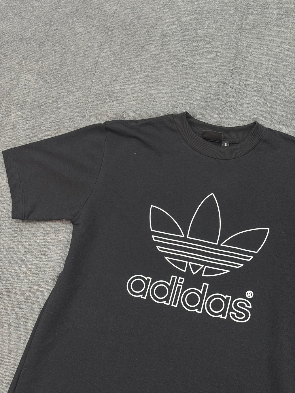 CAMISETA OVERSIZED ADD LOGO - PRETA