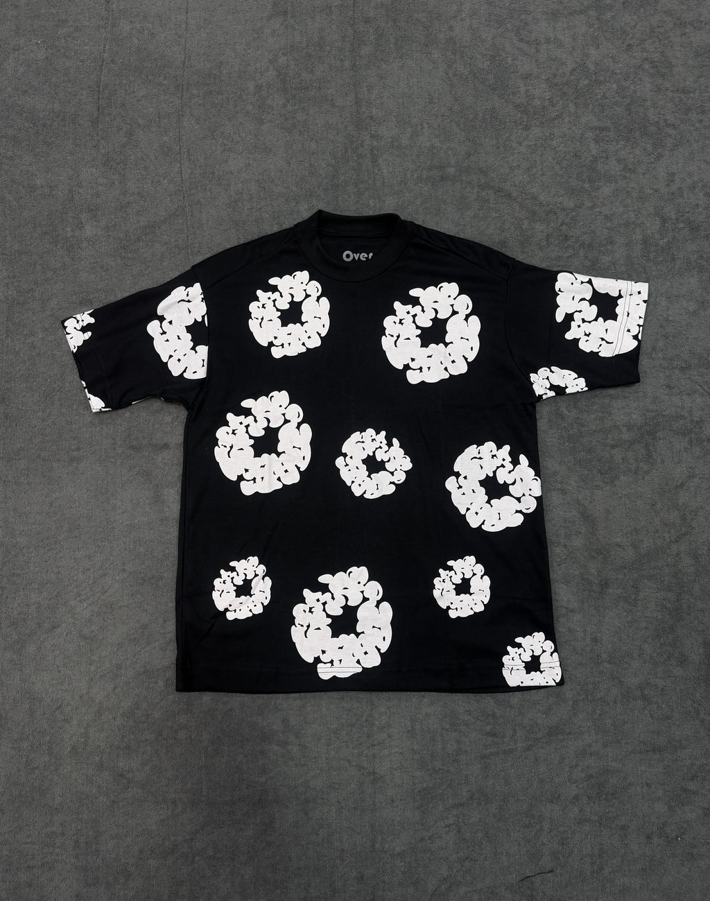 CAMISETA OVERSIZED DENIM TEARS - PRETA