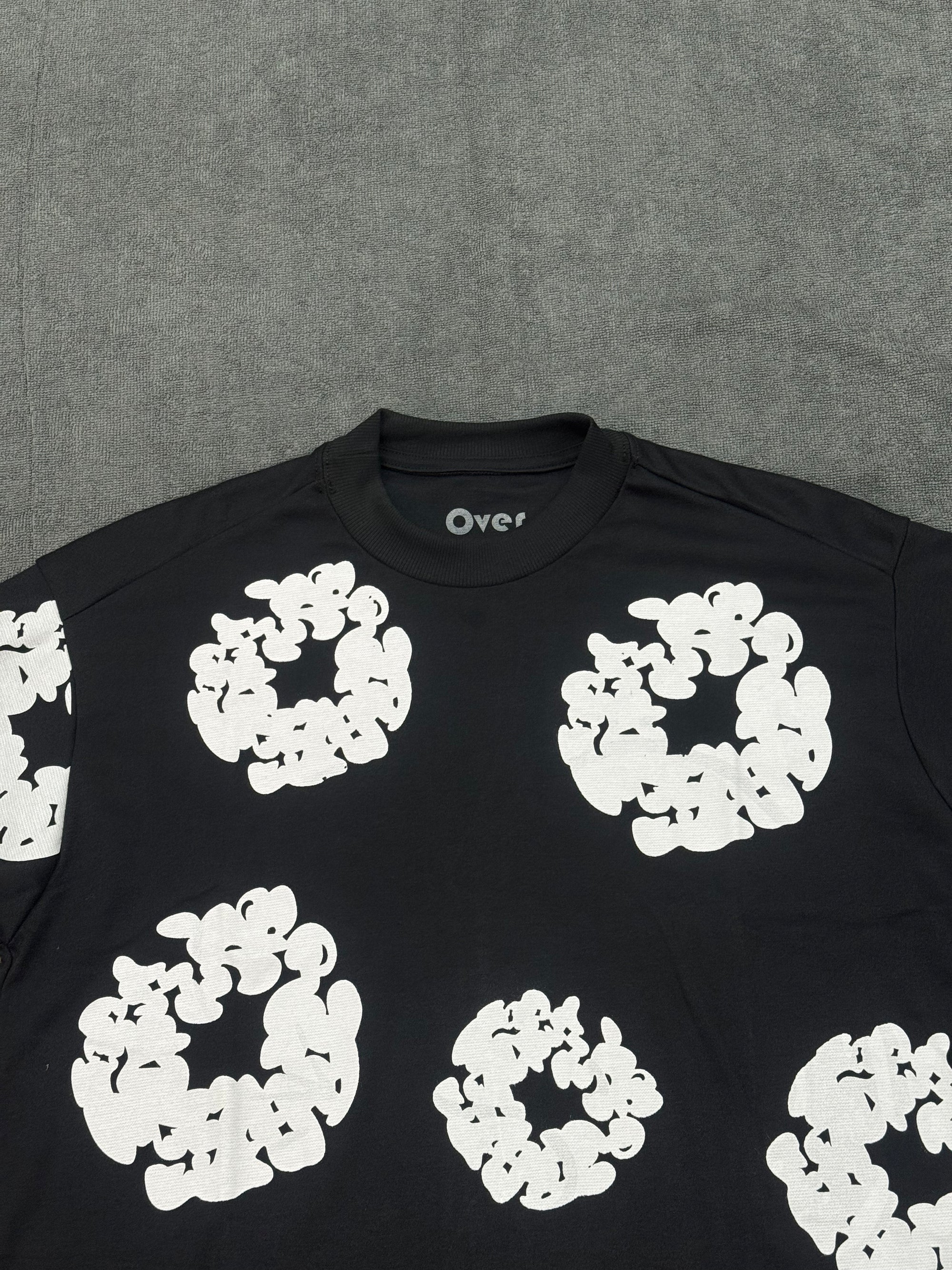 CAMISETA OVERSIZED DENIM TEARS - PRETA