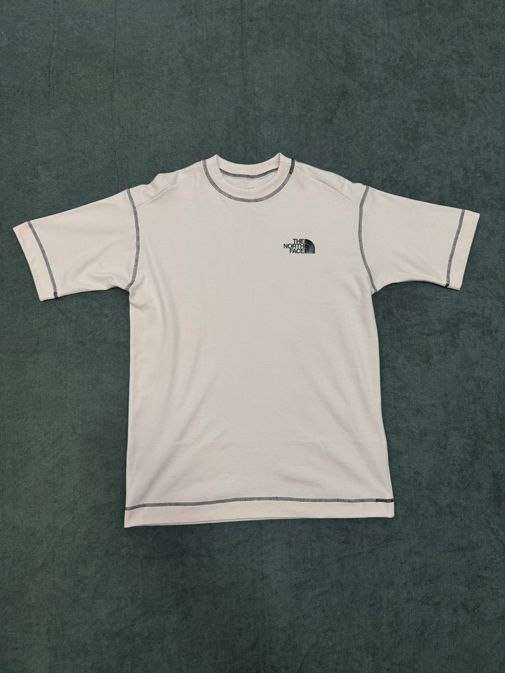 CAMISETA OVERSIZED NORTH FACE - BRANCA